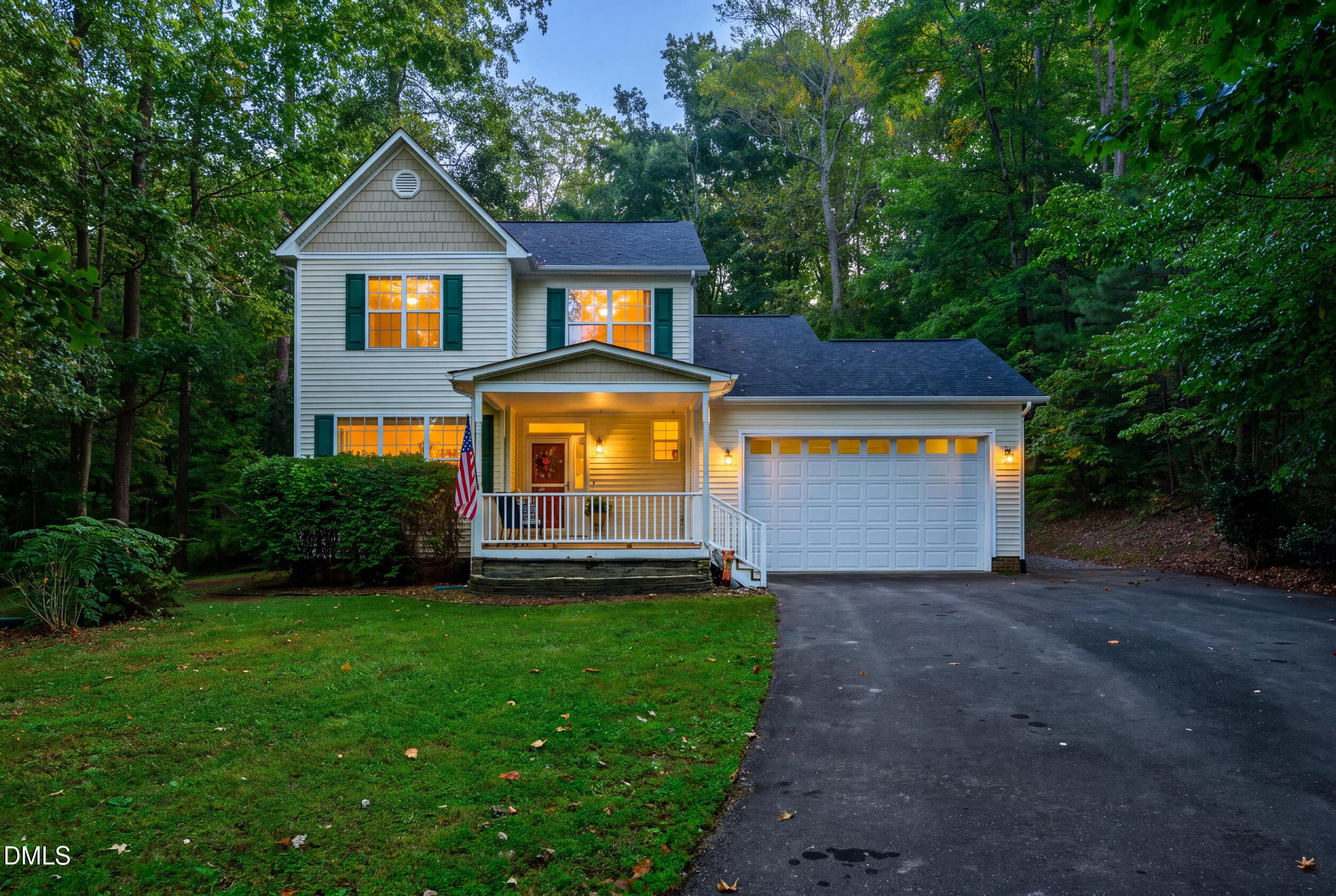 2026 Thoroughbred Lane, Hillsborough, NC 27278