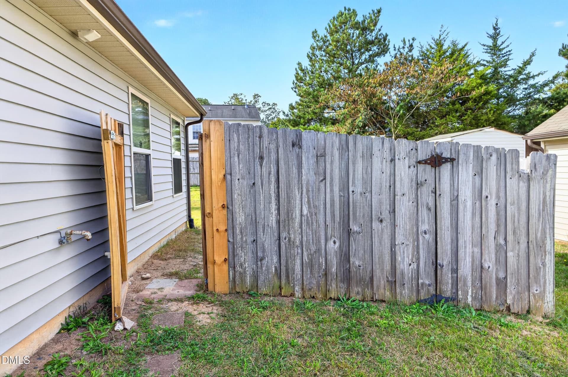 046__B5A1087 - 1734 Great Bend Drive, Durham, NC 27704