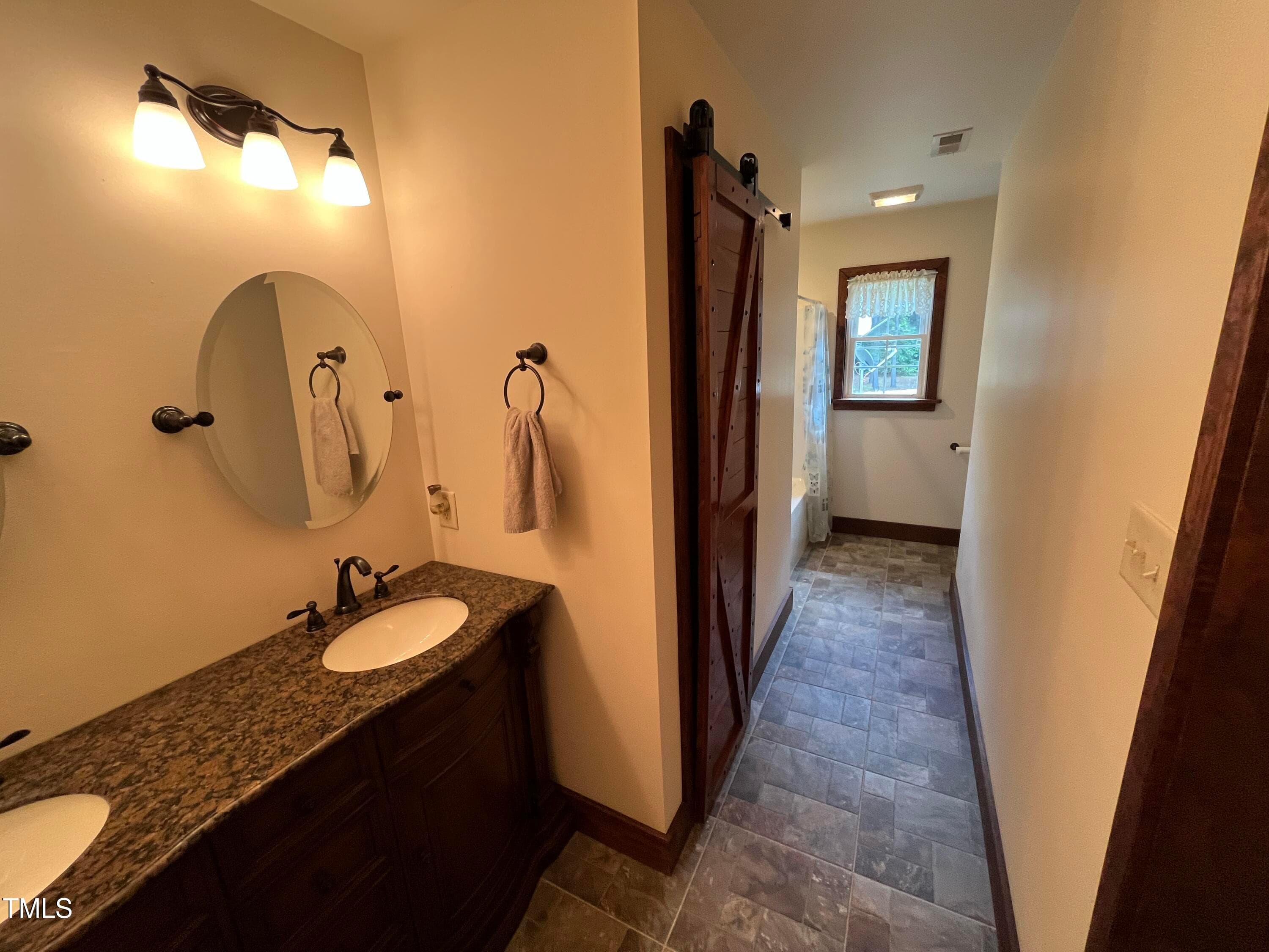 Bath -2483 McNeill Hobbs Rd - 2483 Mcneill Hobbs Road, Bunnlevel, NC 28323