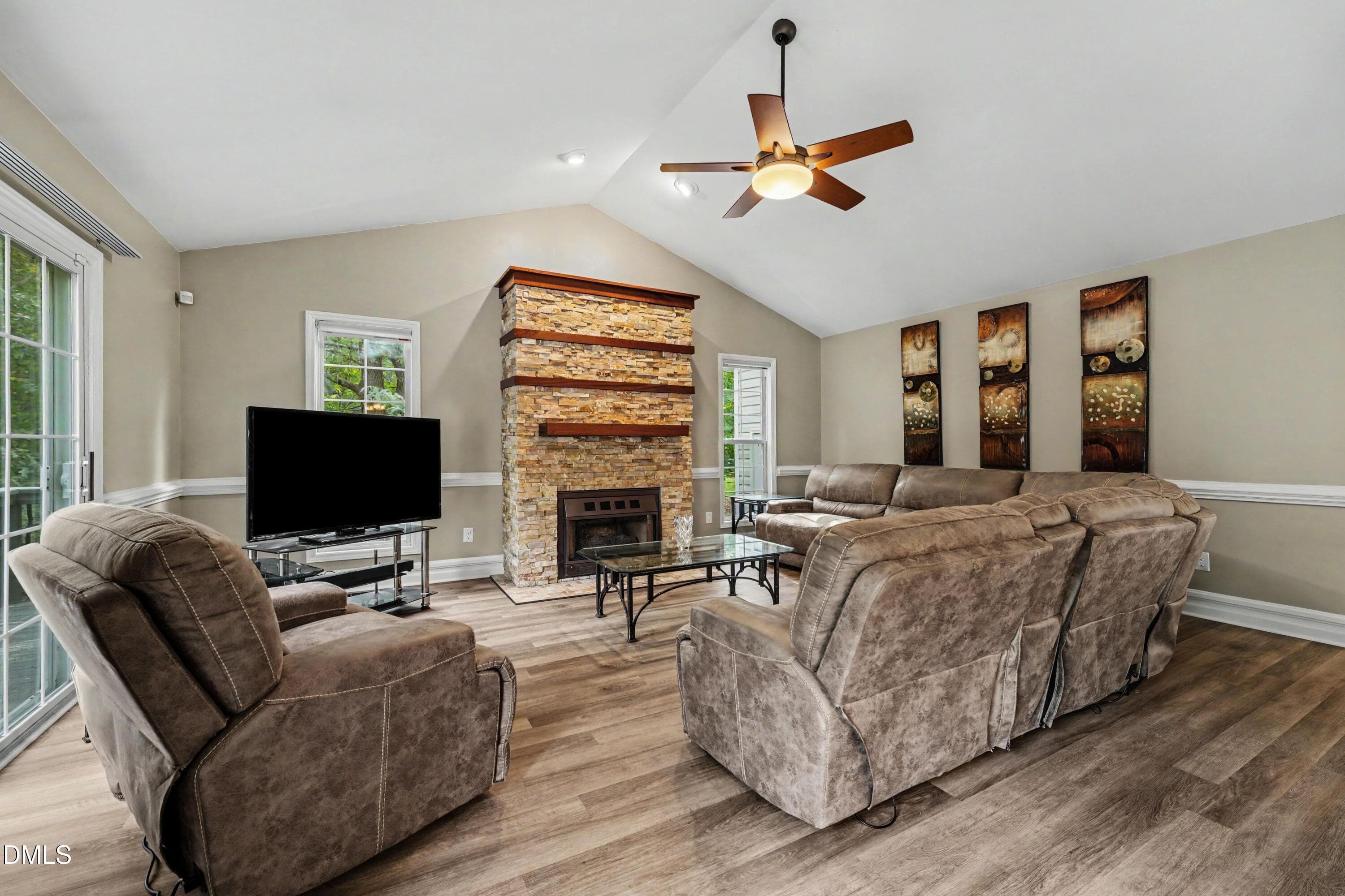 Living Room - 115 Lakeview Court, Garner, NC 27529, Garner