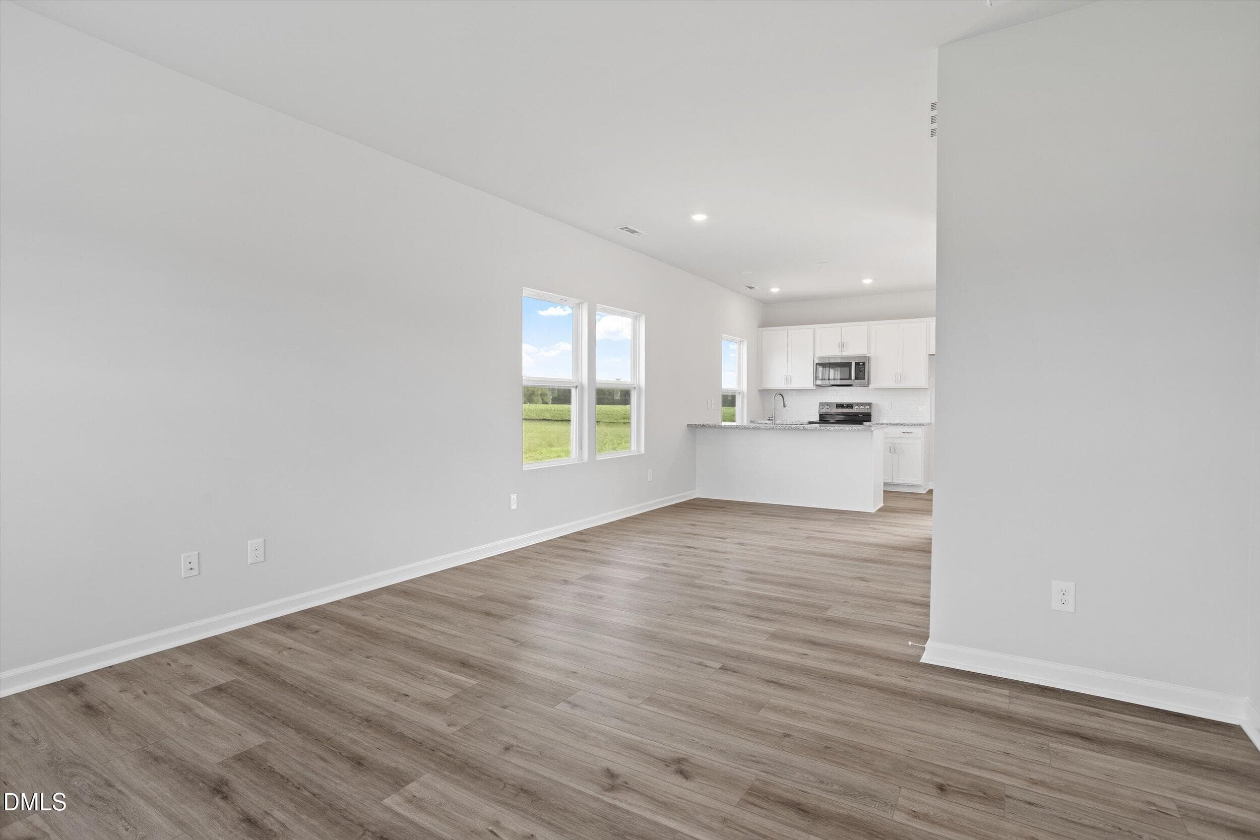 FMWeb03 - 237 Thomas Trail 12, Lillington, NC 27546
