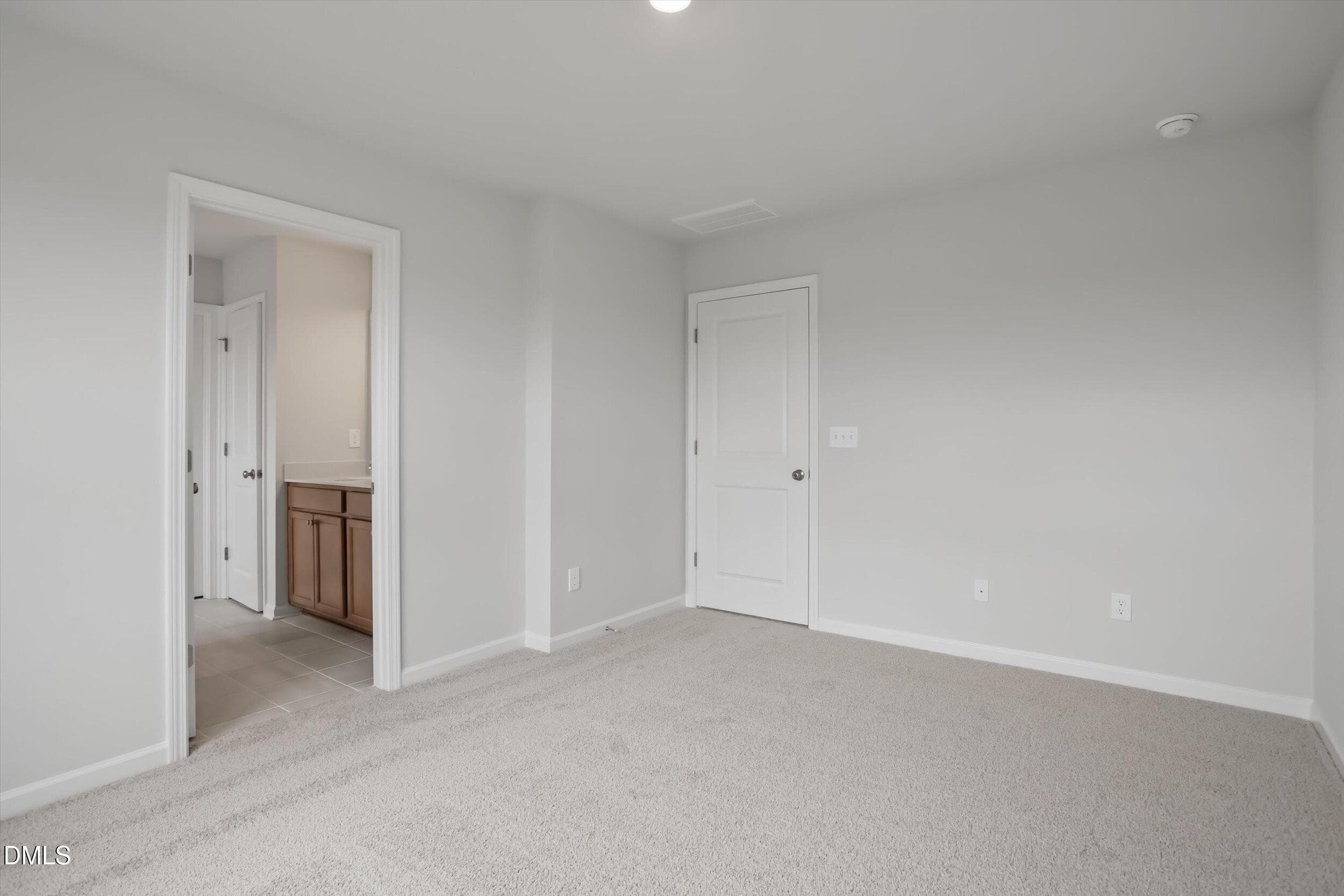 FMWeb21 - 237 Thomas Trail 12, Lillington, NC 27546