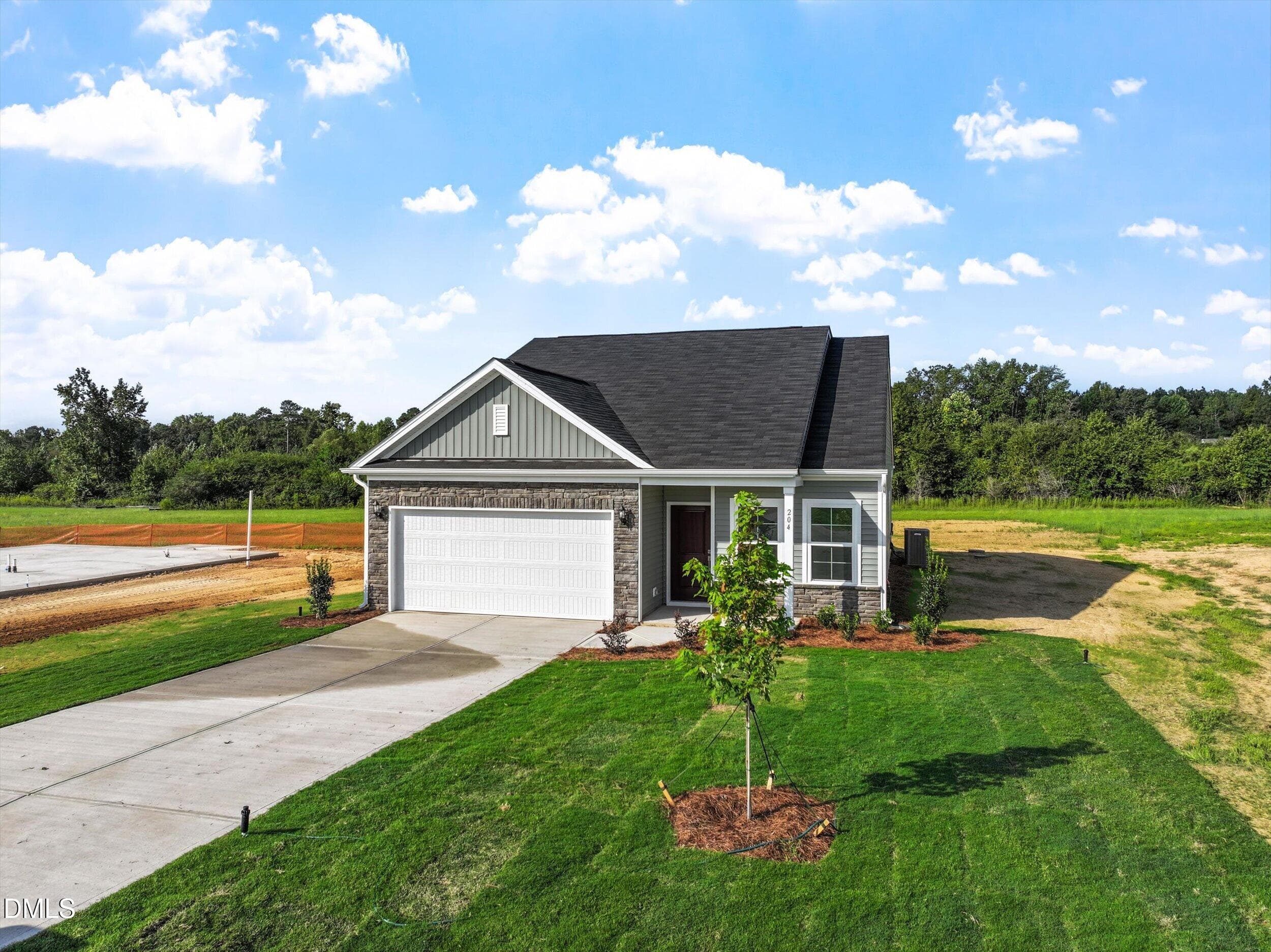 FMWeb02 - 204 Thomas Trail 56, Lillington, NC 27546