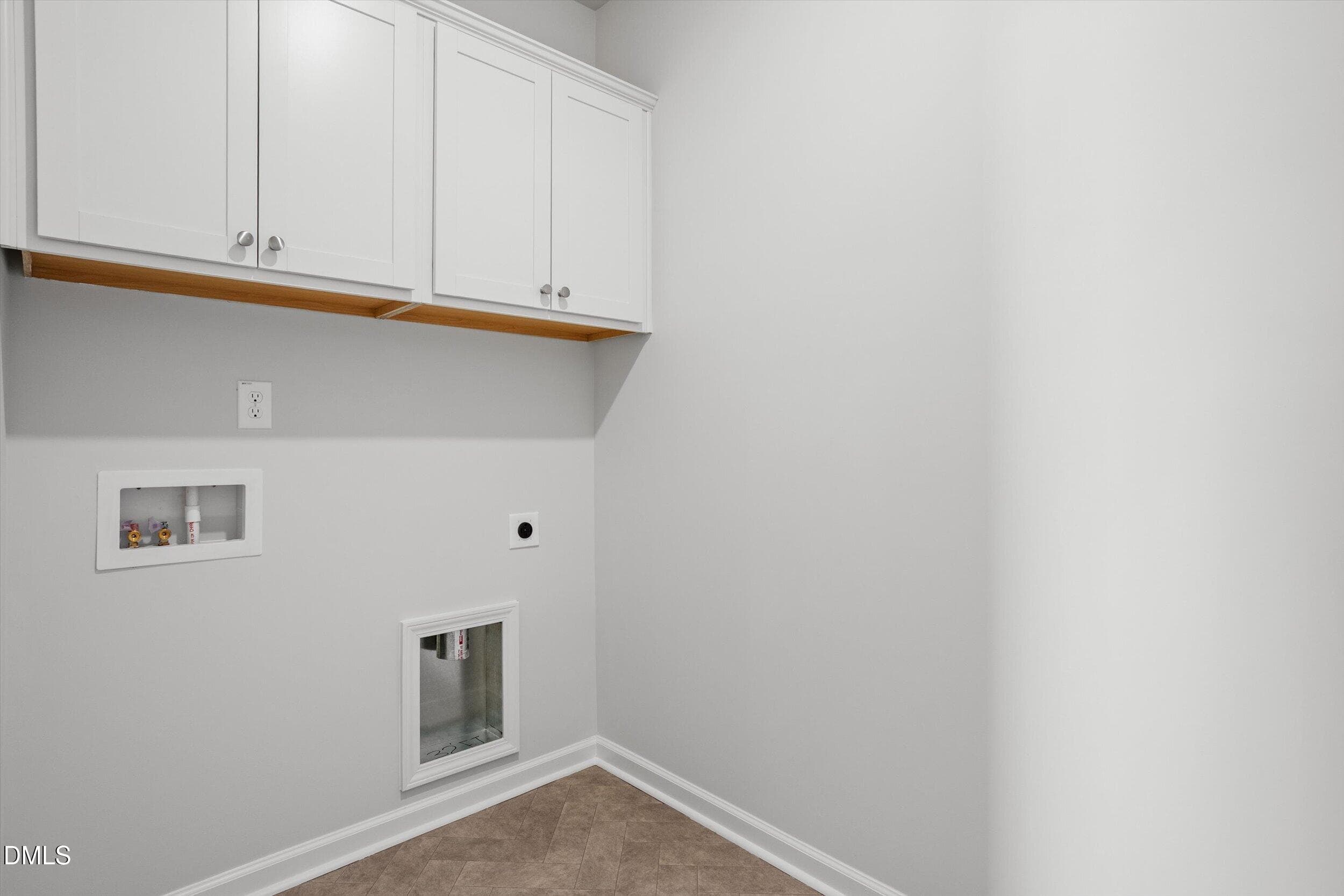 FMWeb21 - 204 Thomas Trail 56, Lillington, NC 27546