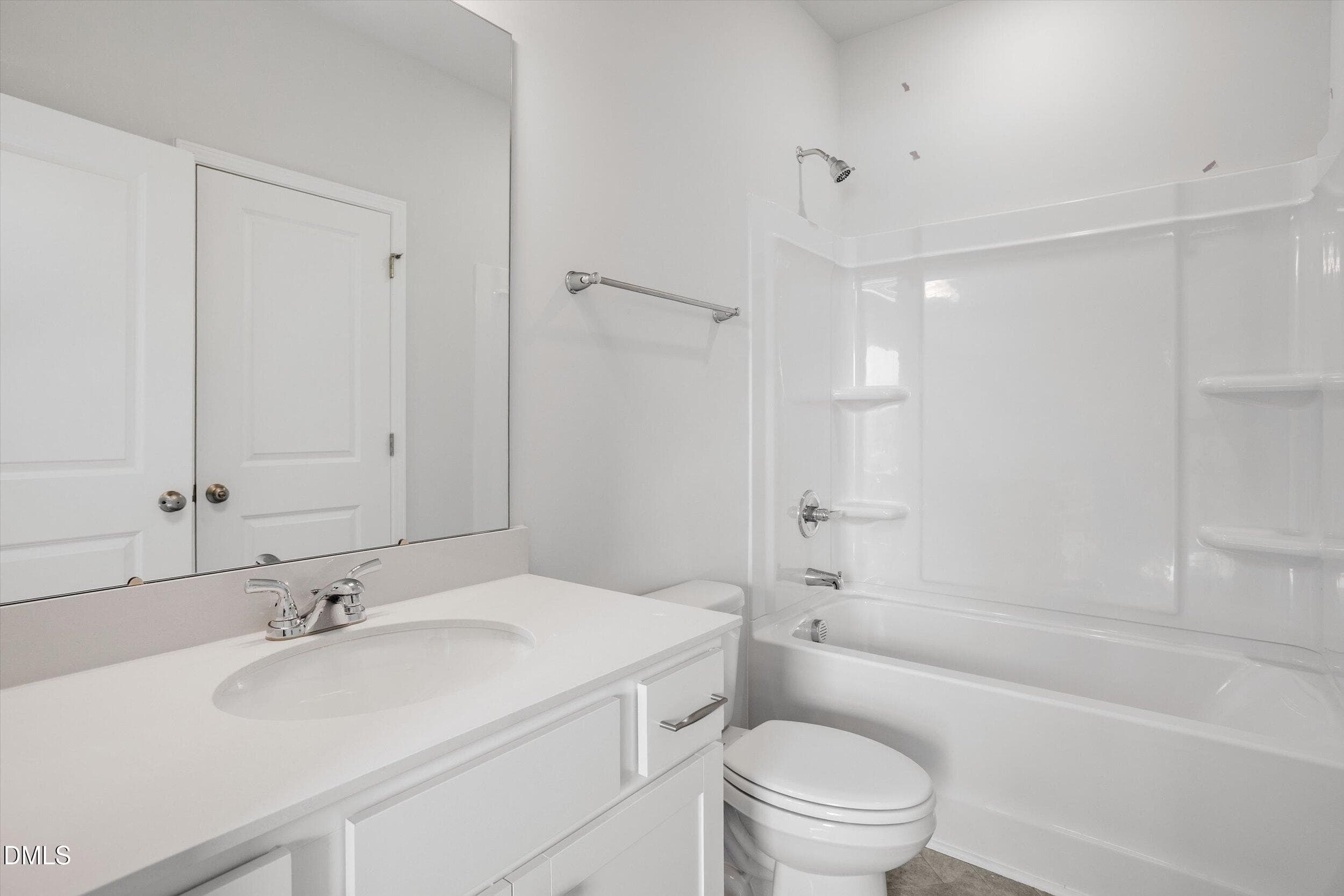 FMWeb25 - 204 Thomas Trail 56, Lillington, NC 27546