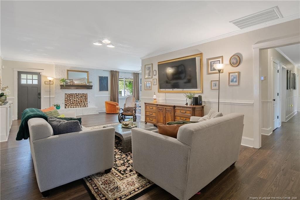 FAMILY ROOM VIEW FROM PENINSULA - 220 E David Parnell Street, Parkton, NC 28371