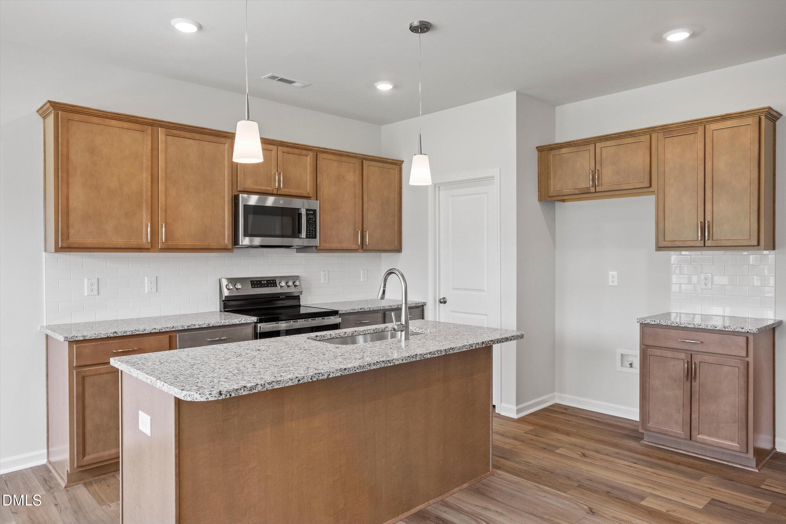 FMWeb11 - 188 Thomas Trail 57, Lillington, NC 27546