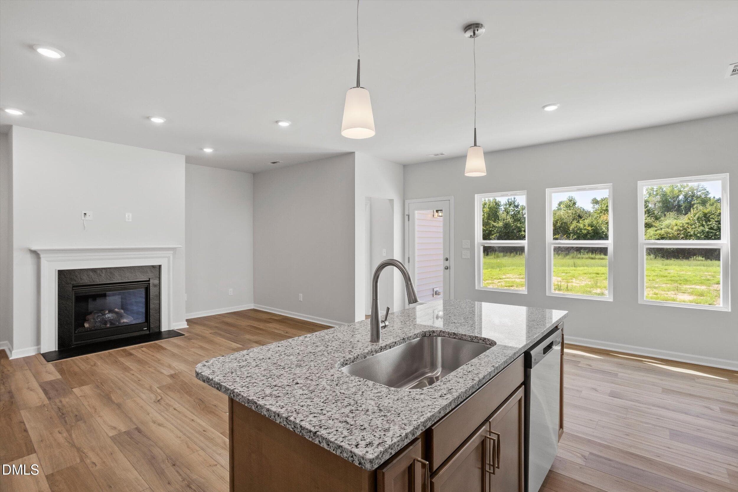 FMWeb15 - 188 Thomas Trail 57, Lillington, NC 27546