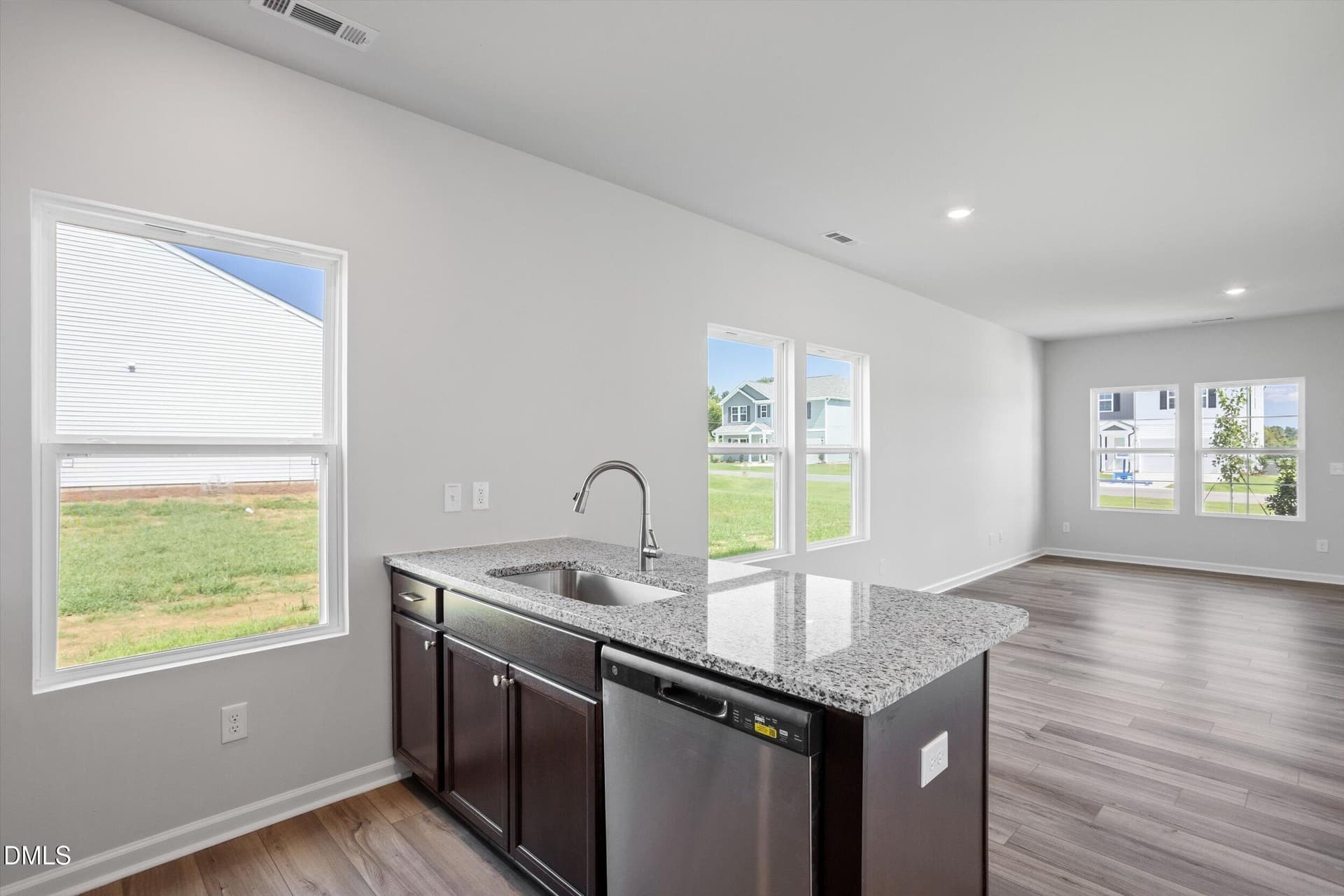 FMWeb14 - 170 Thomas Trail 58, Lillington, NC 27546