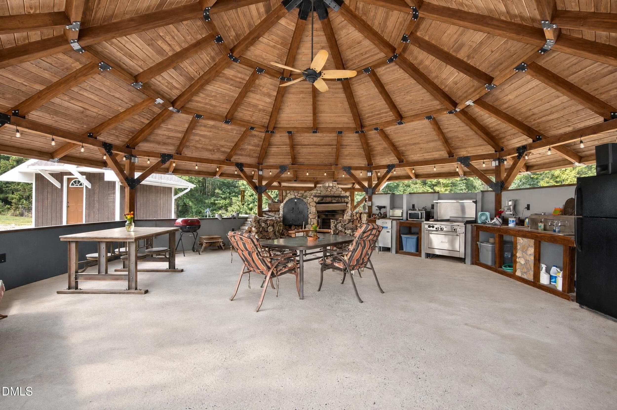 Pavilion - 2483 Mcneill Hobbs Road, Bunnlevel, NC 28323