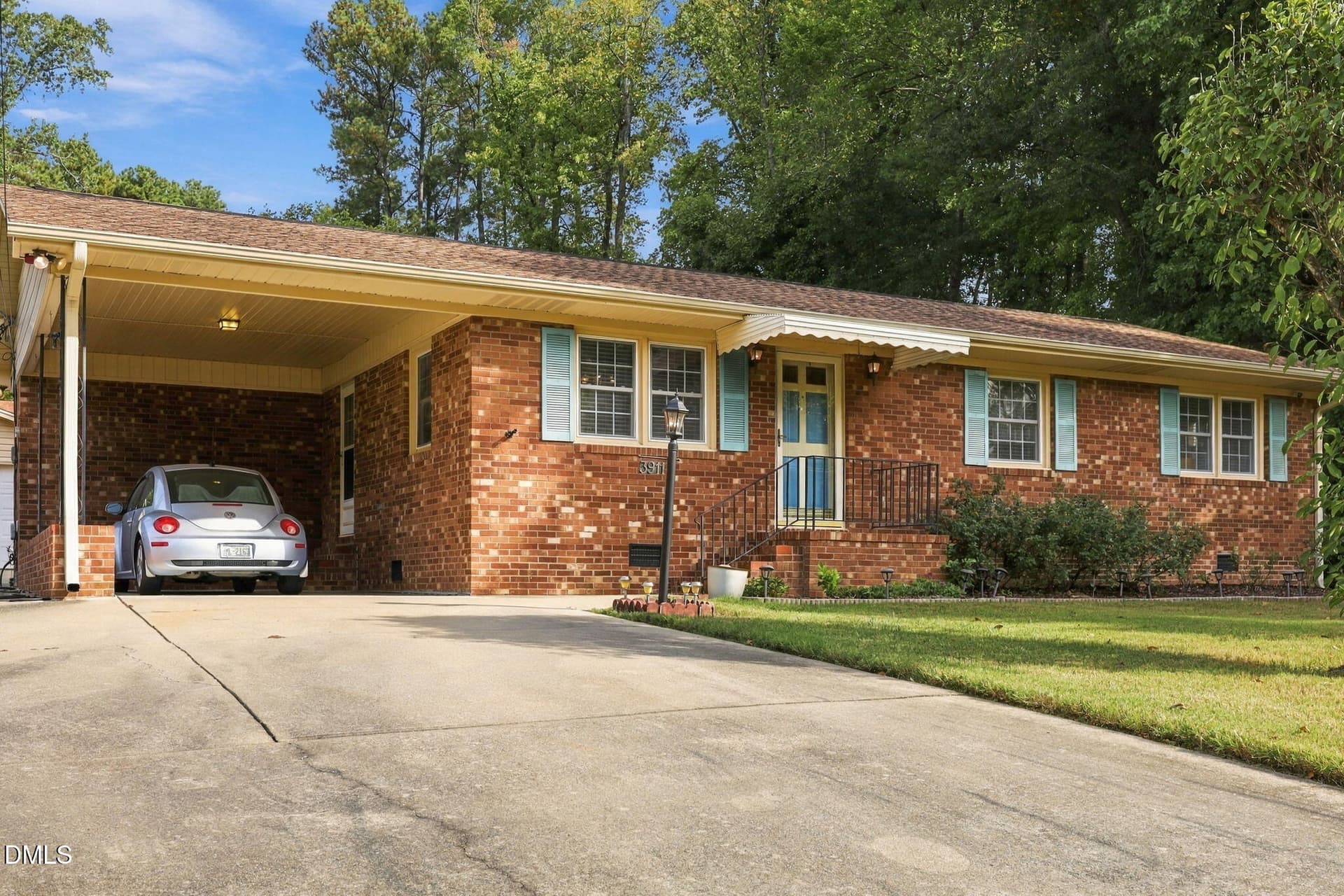 54-web-or-mls-IMG_0389 - 3911 Holder Road, Durham, NC 27703