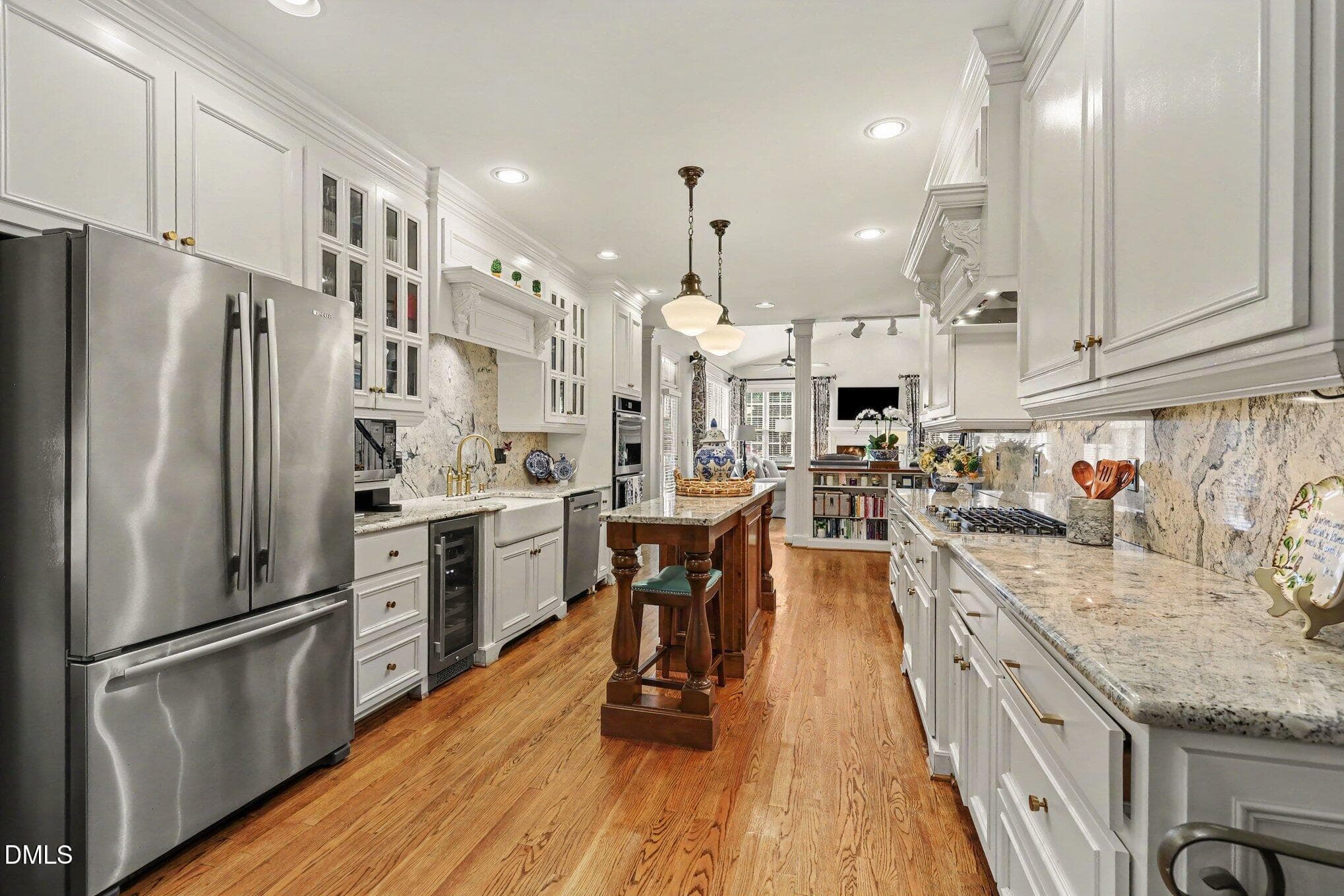 020_file_8644 - 9021 Hometown Drive, Raleigh, NC 27615
