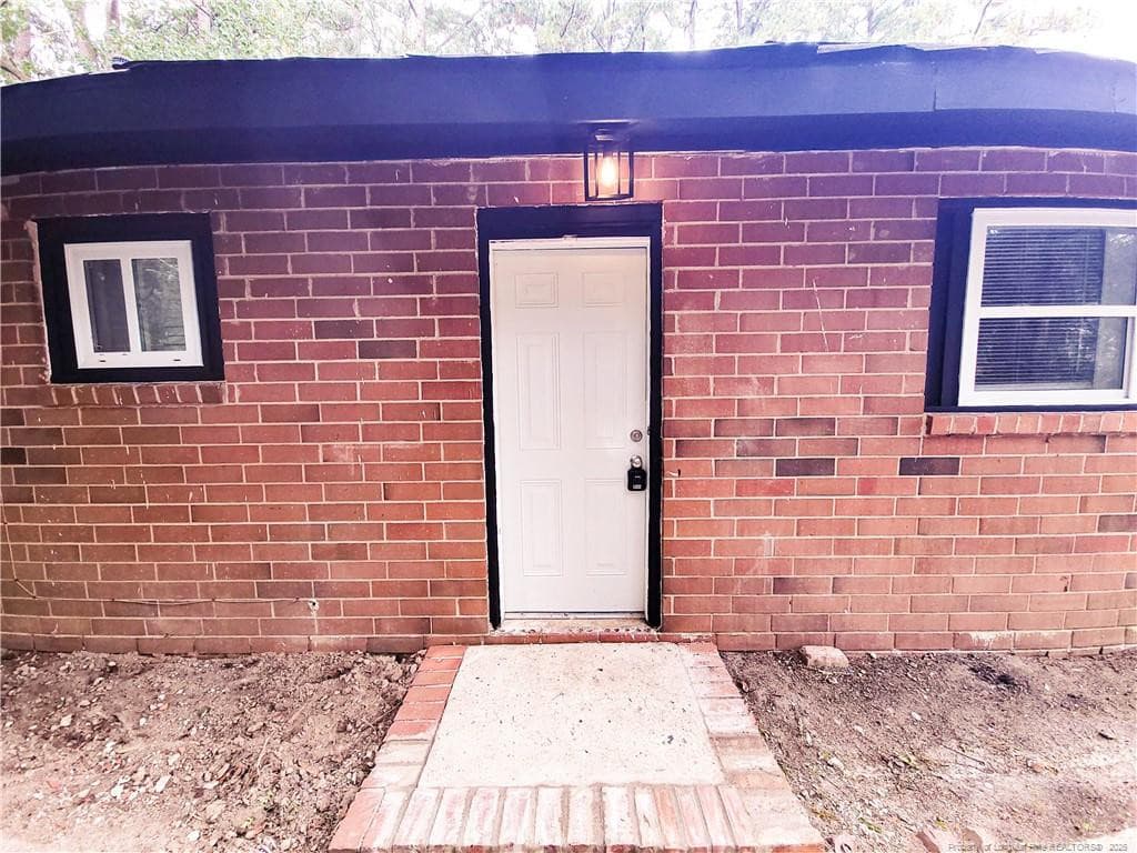 Photo 5 - 2331 Lake Avenue, Fayetteville, NC 28301, Fayetteville