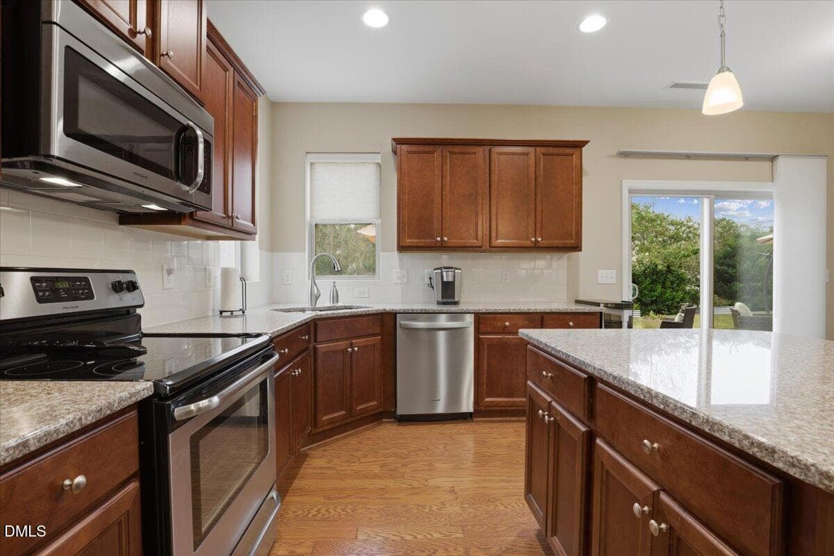18-334 Naples Ln-18 - 334 Naples Lane, Clayton, NC 27527