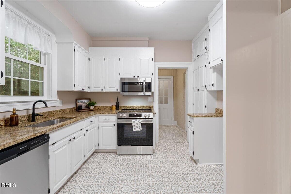 33-1509 E Mulberry St-33 - 1509 E Mulberry Street, Goldsboro, NC 27530, Goldsboro