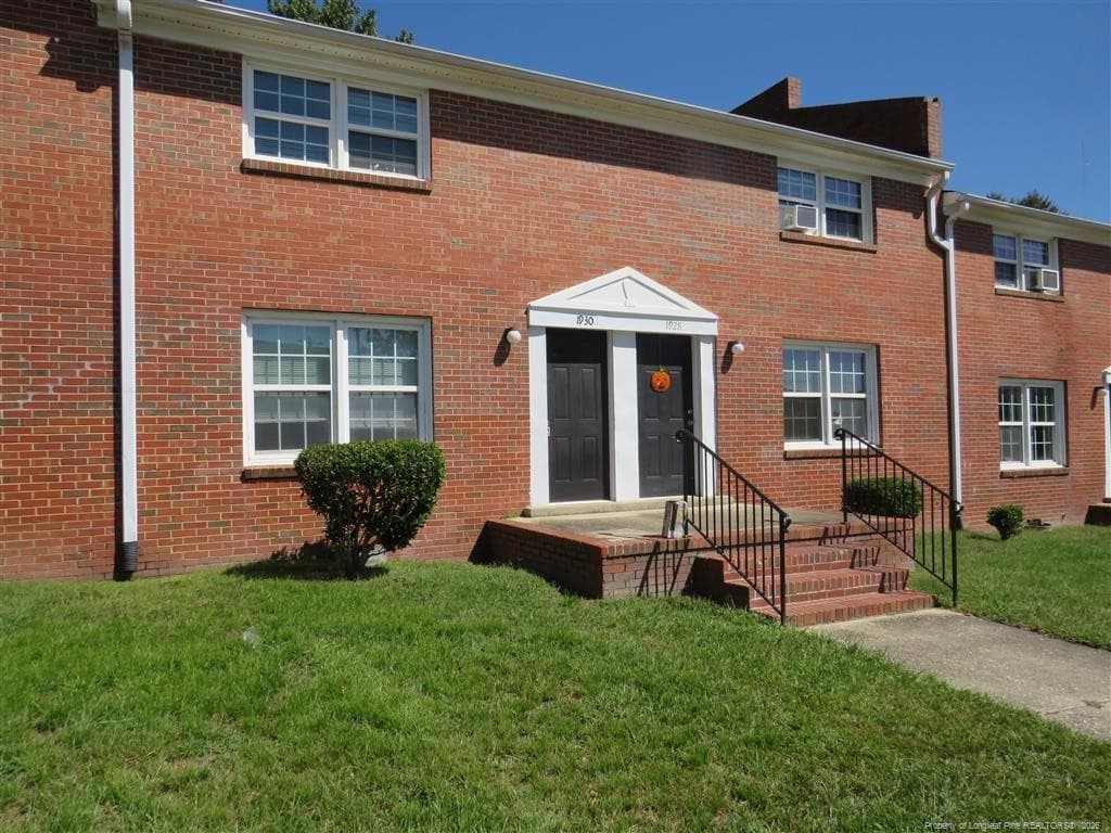 1930 King George Drive, Fayetteville, NC 28303
