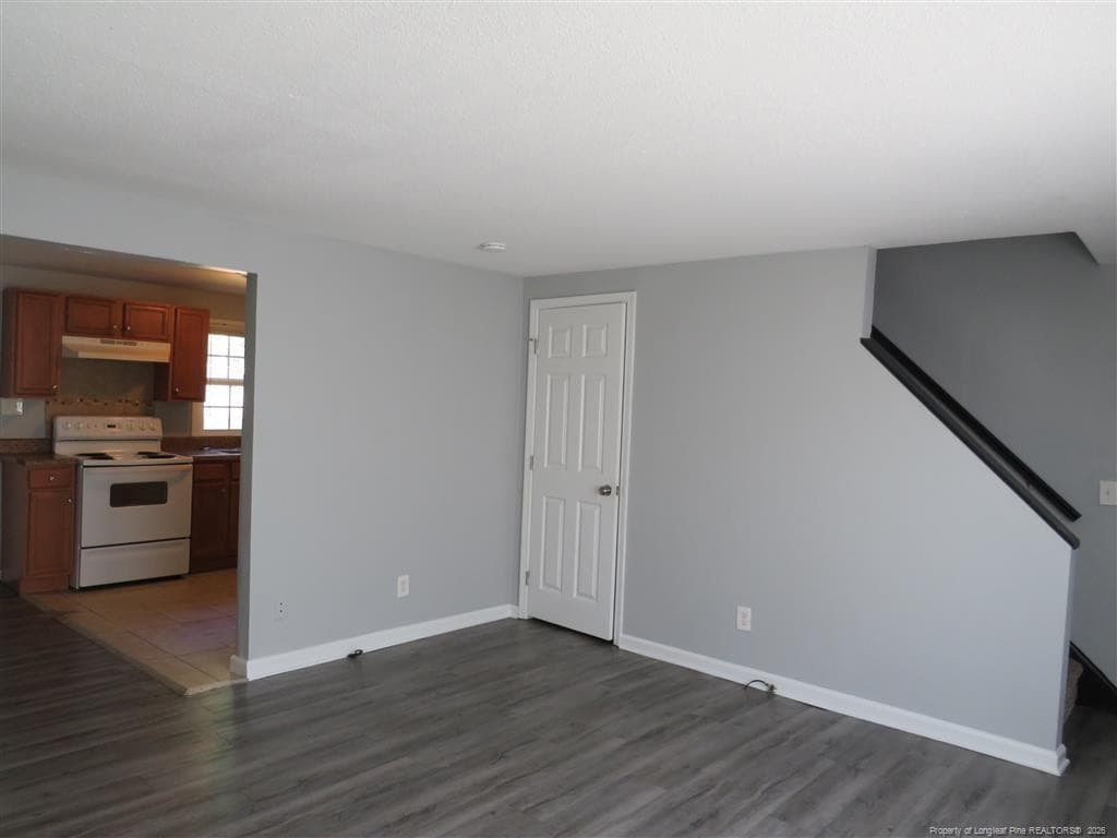 Photo 4 - 1930 King George Drive, Fayetteville, NC 28303