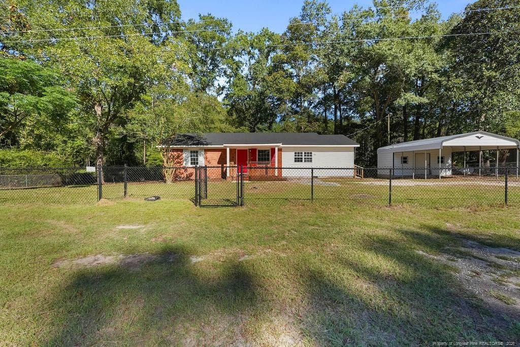 Photo 16 - 878 Carolina Church Road, Saint Pauls, NC 28384