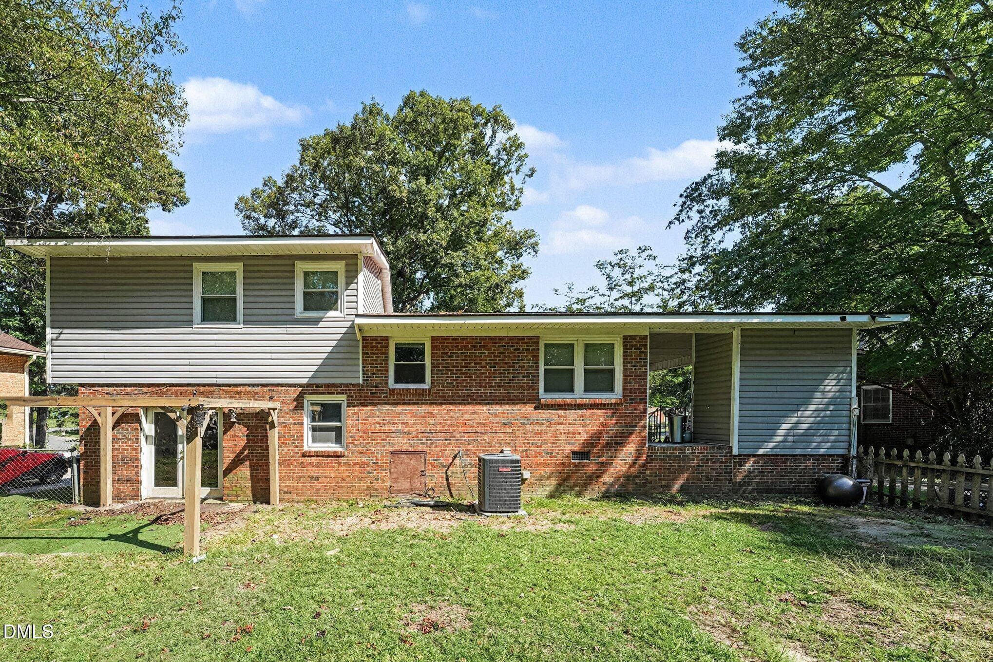 027_file_5155 - 6546 Portsmouth Drive, Fayetteville, NC 28314