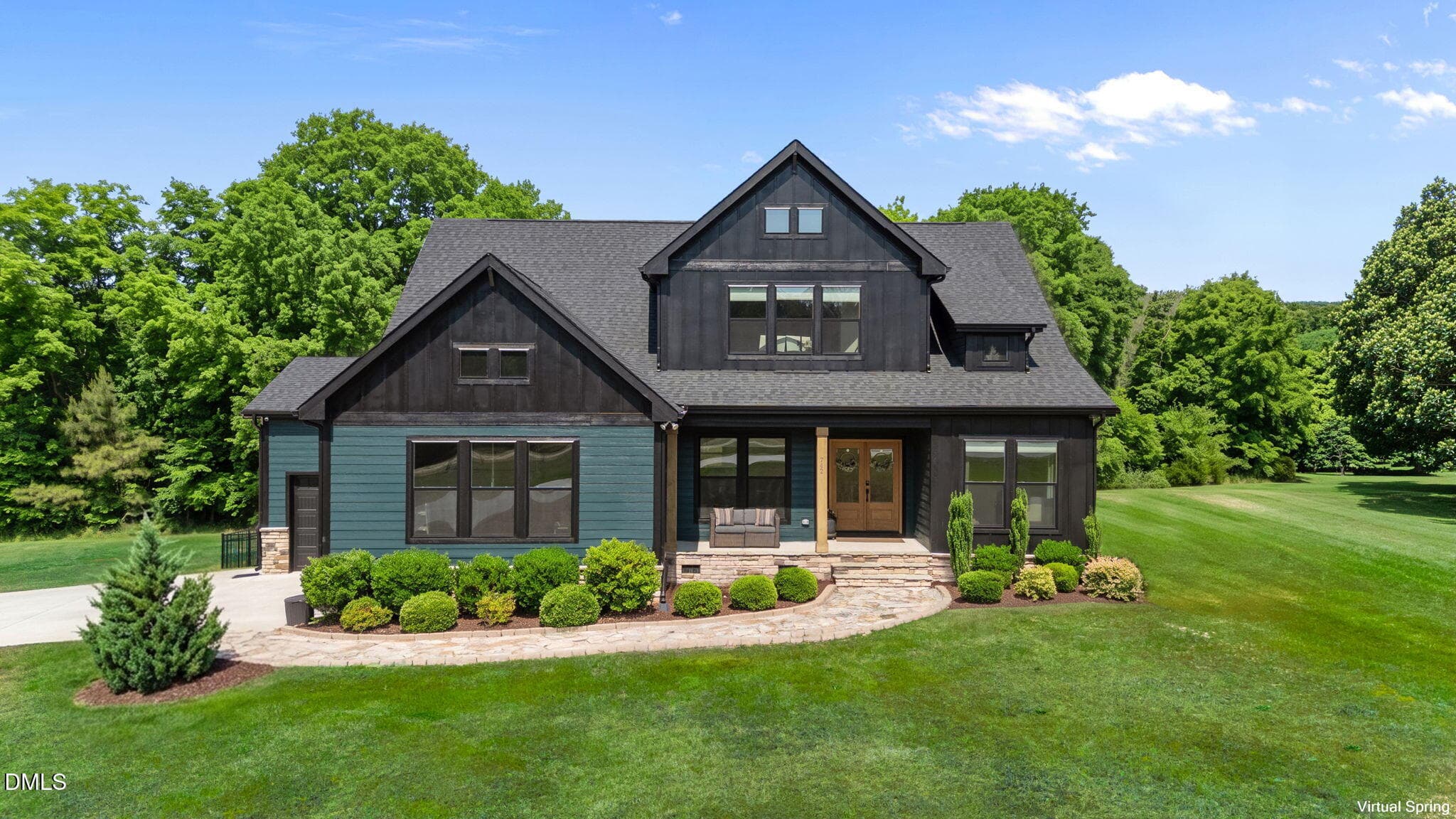 742 Lake Magnolia Way, Smithfield, NC 27577