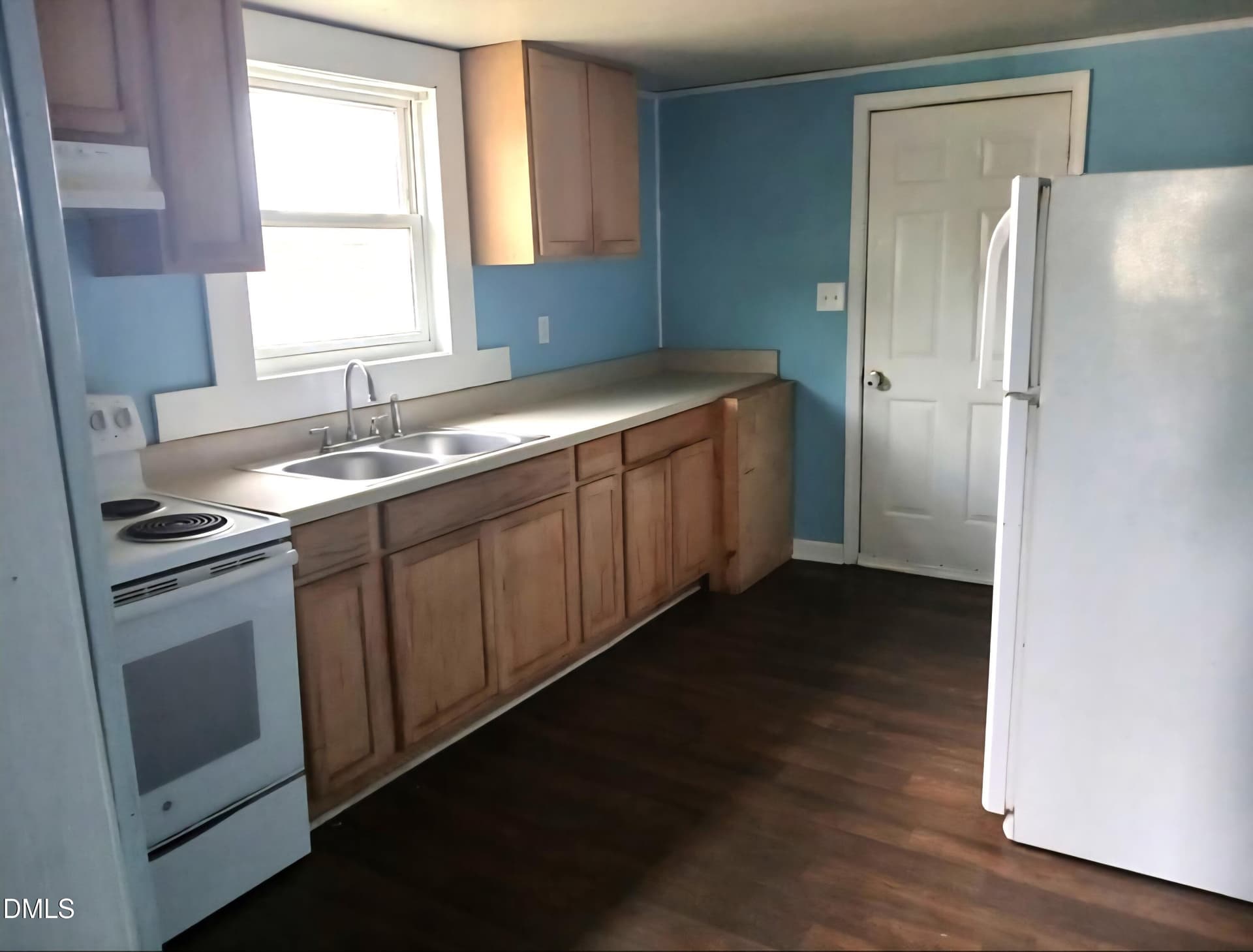 kitchen - 104 Short Street, Dunn, NC 28334