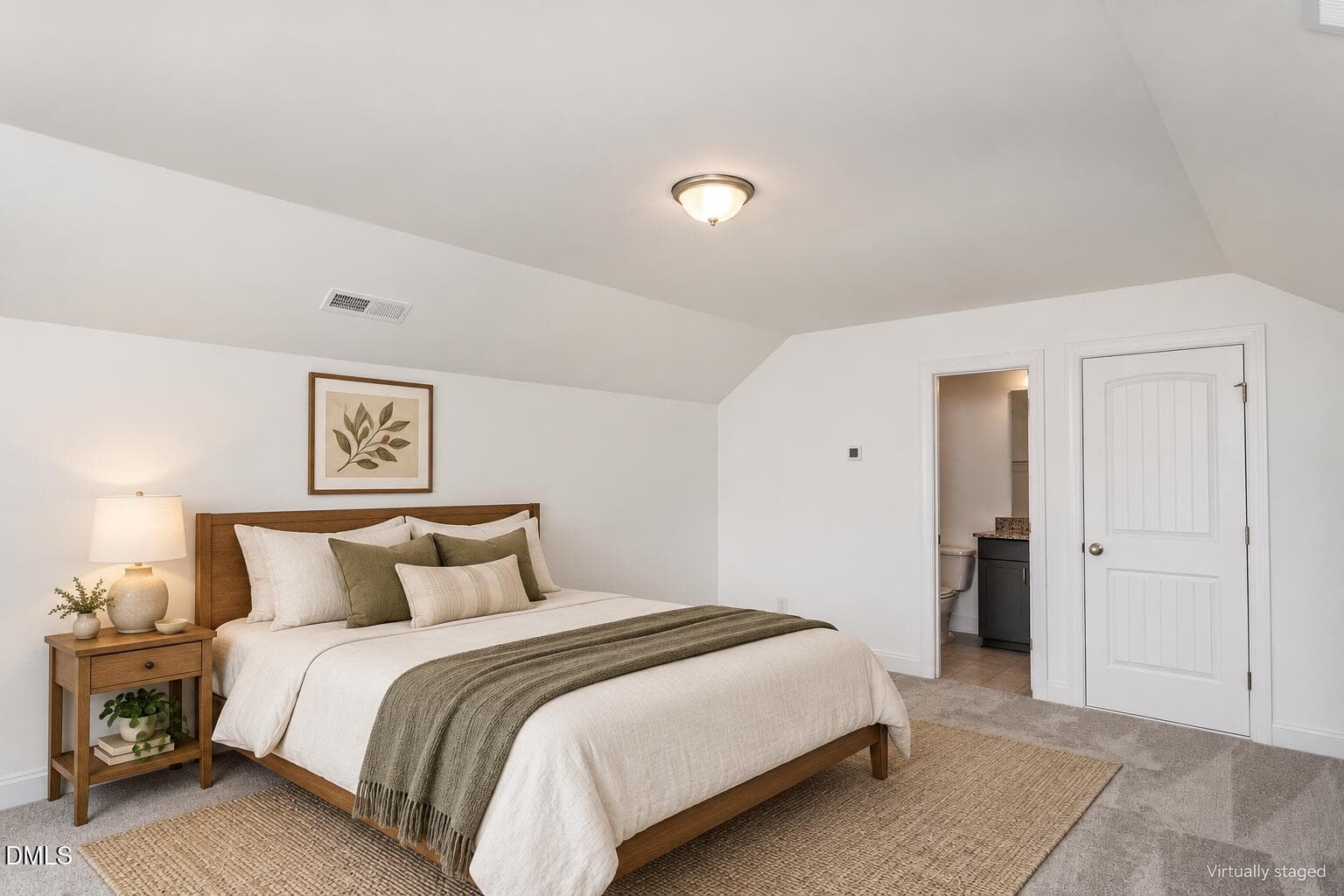 3rd Floor Room - 529 Highview Drive, Benson, NC 27504