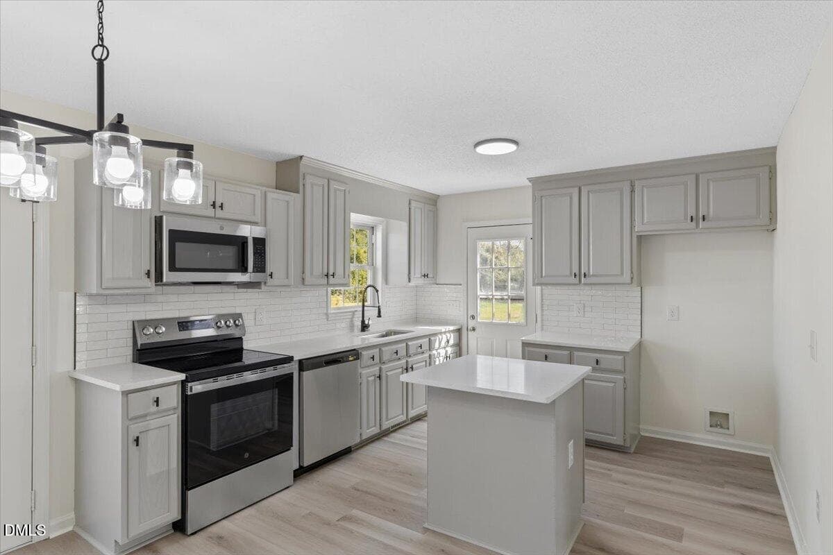 14-2152 Johnston County Rd - 2152 County Line Road, Angier, NC 27501, Angier