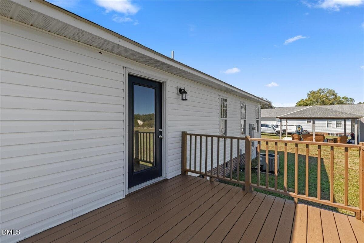 32-2152 Johnston County Rd - 2152 County Line Road, Angier, NC 27501, Angier