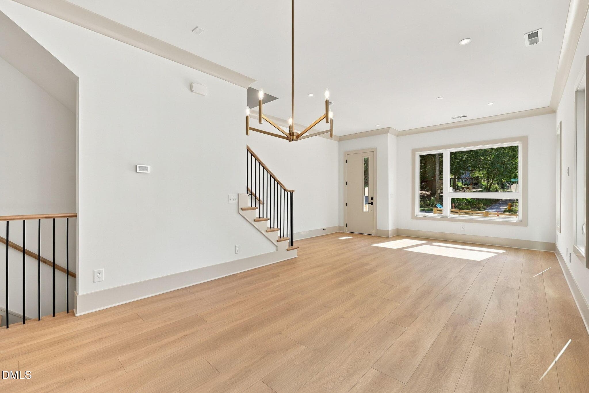 25-web-or-mls-IMG_8129 - 2394 Grant Avenue, Raleigh, NC 27608
