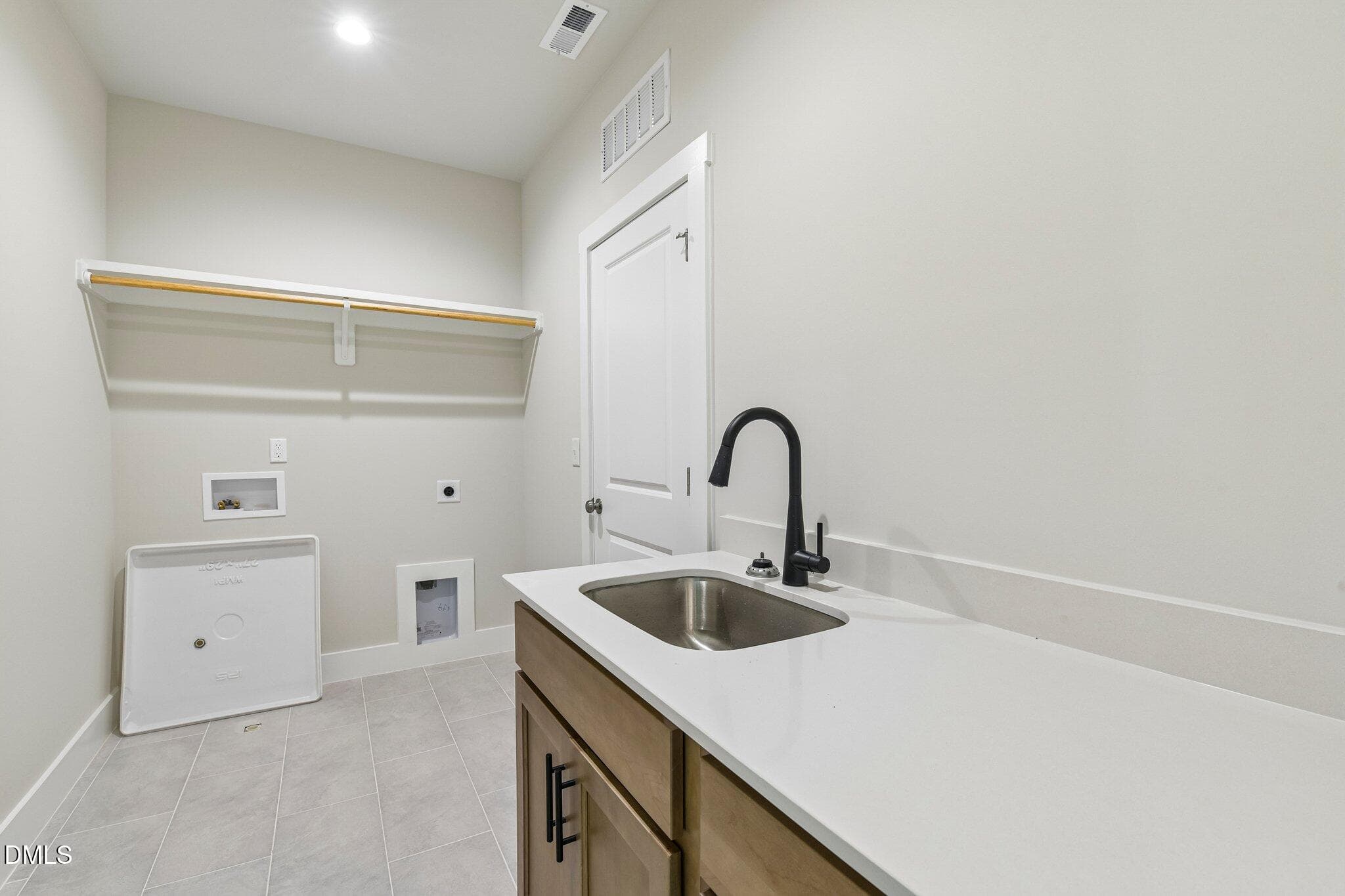 32-web-or-mls-Isabelle Vly Dr-S1010-032 - 153 Isabelle Valley Drive, Zebulon, NC 27597