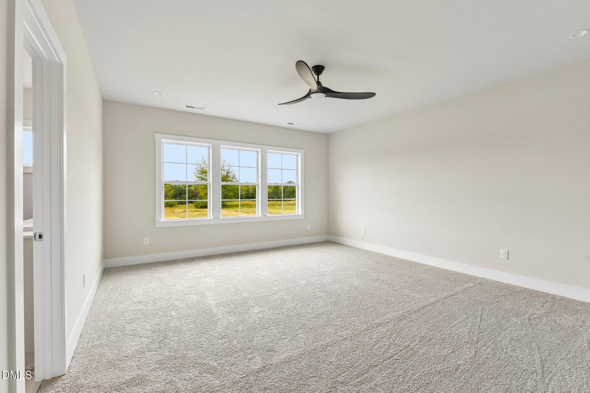 33-web-or-mls-Isabelle Vly Dr-S1010-033 - 153 Isabelle Valley Drive, Zebulon, NC 27597
