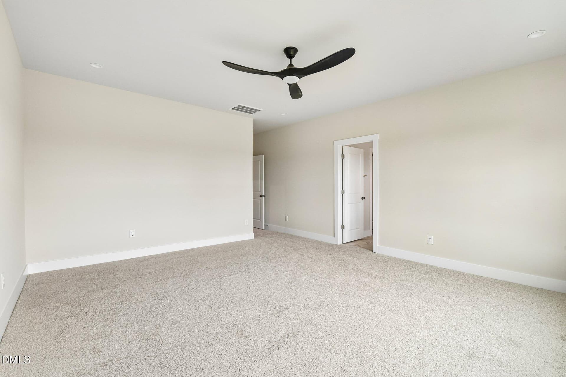 35-web-or-mls-Isabelle Vly Dr-S1010-035 - 153 Isabelle Valley Drive, Zebulon, NC 27597