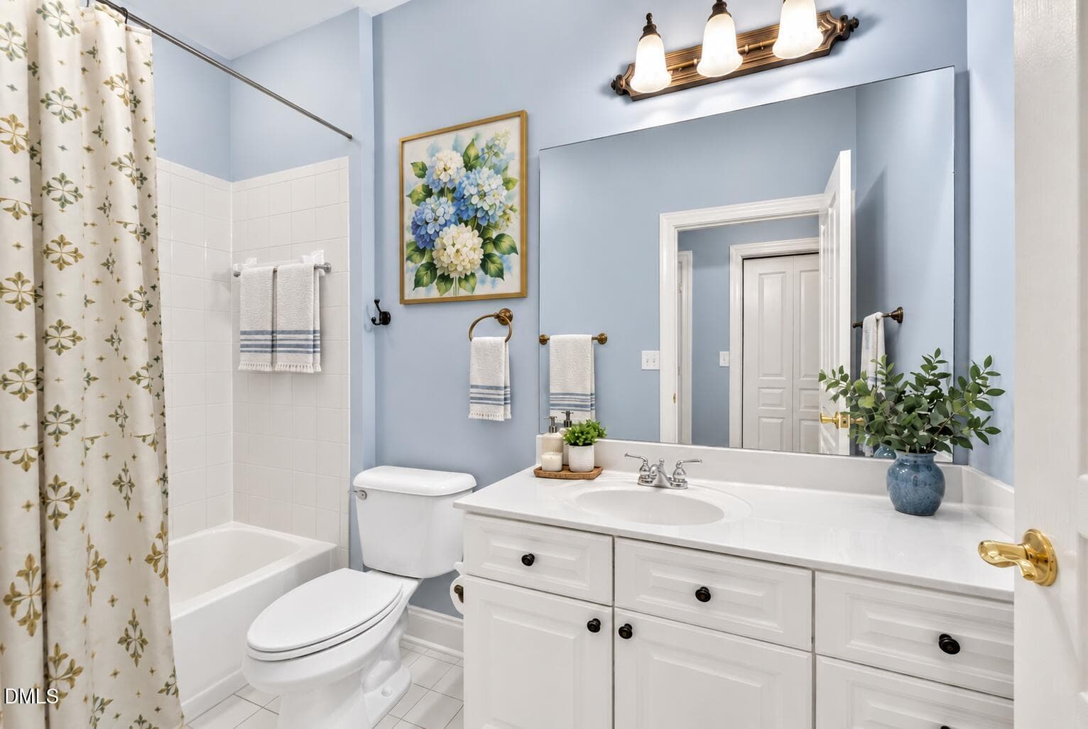 Teague hall bath updated photo - 3920 Essex Garden Lane 202, Raleigh, NC 27612