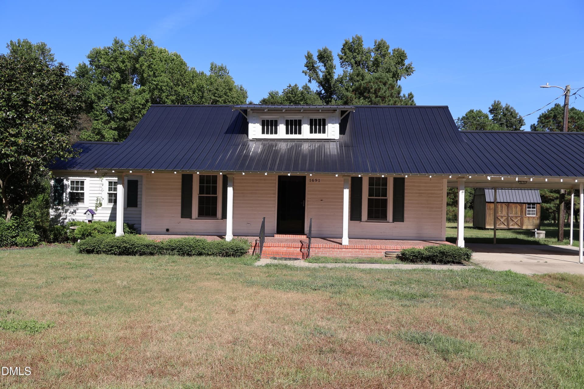 1691 Holly Grove Road, Benson, NC 27504