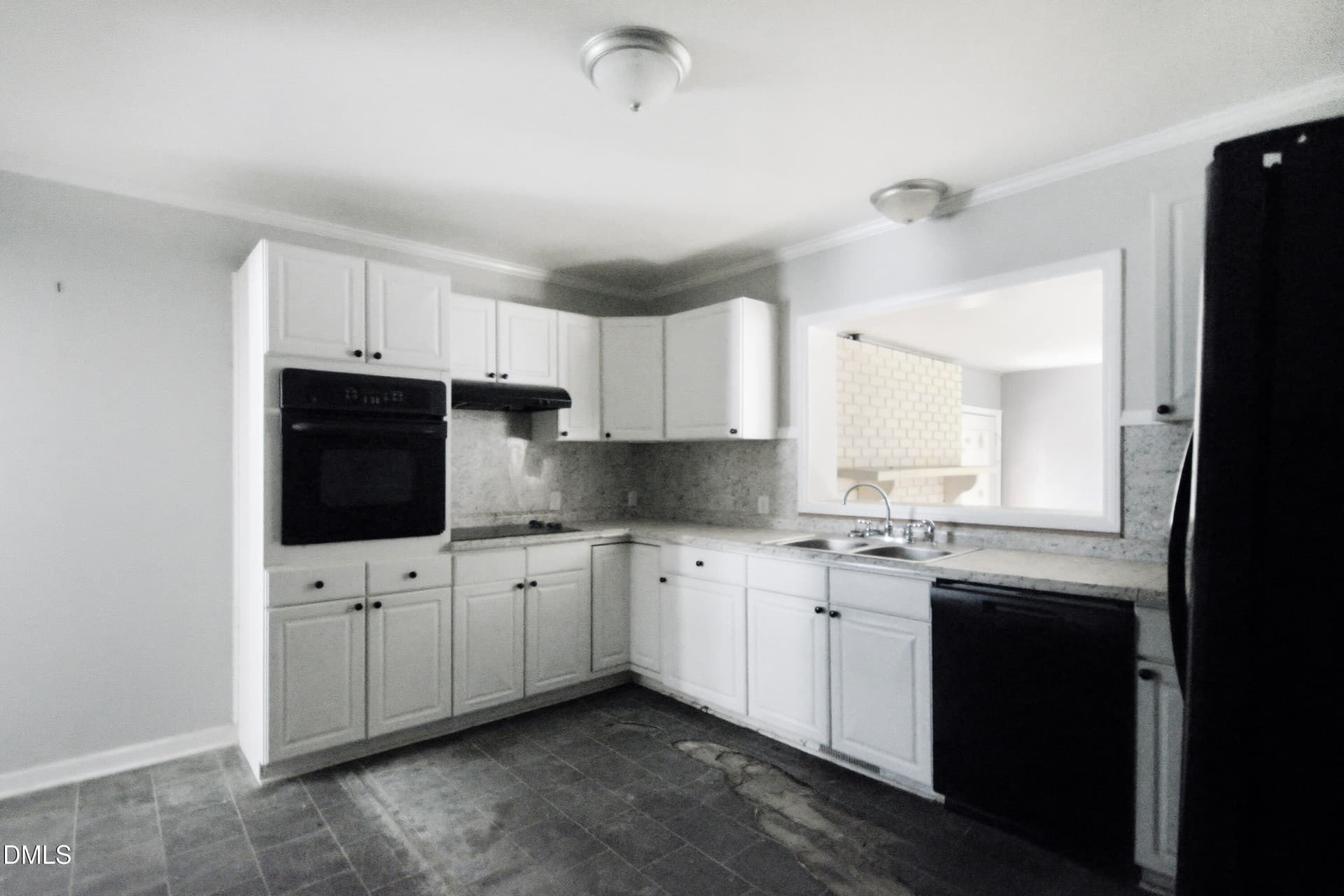 kitchen - 512 Raleigh Street, Oxford, NC 27565