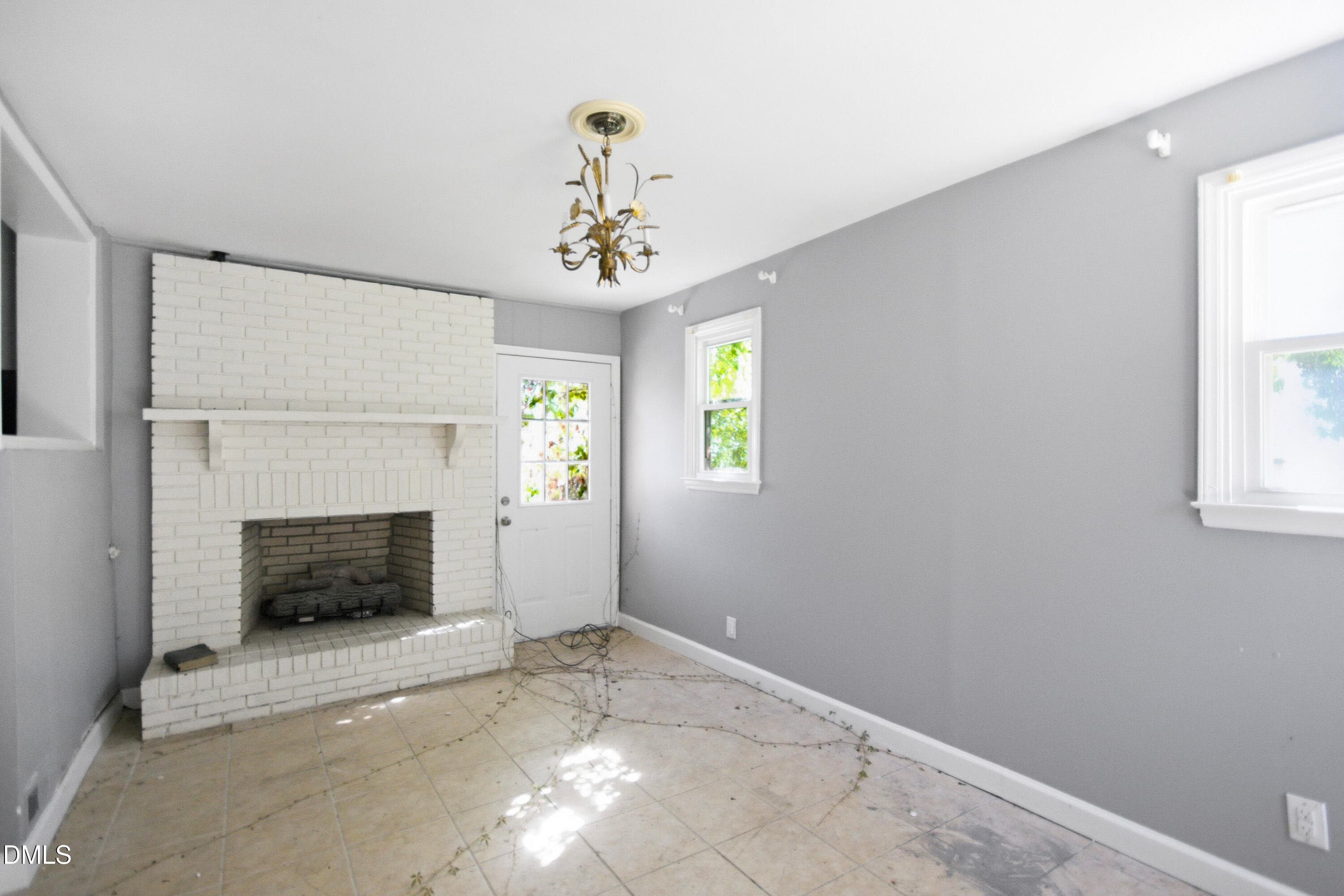 Room off kitchen - 512 Raleigh Street, Oxford, NC 27565