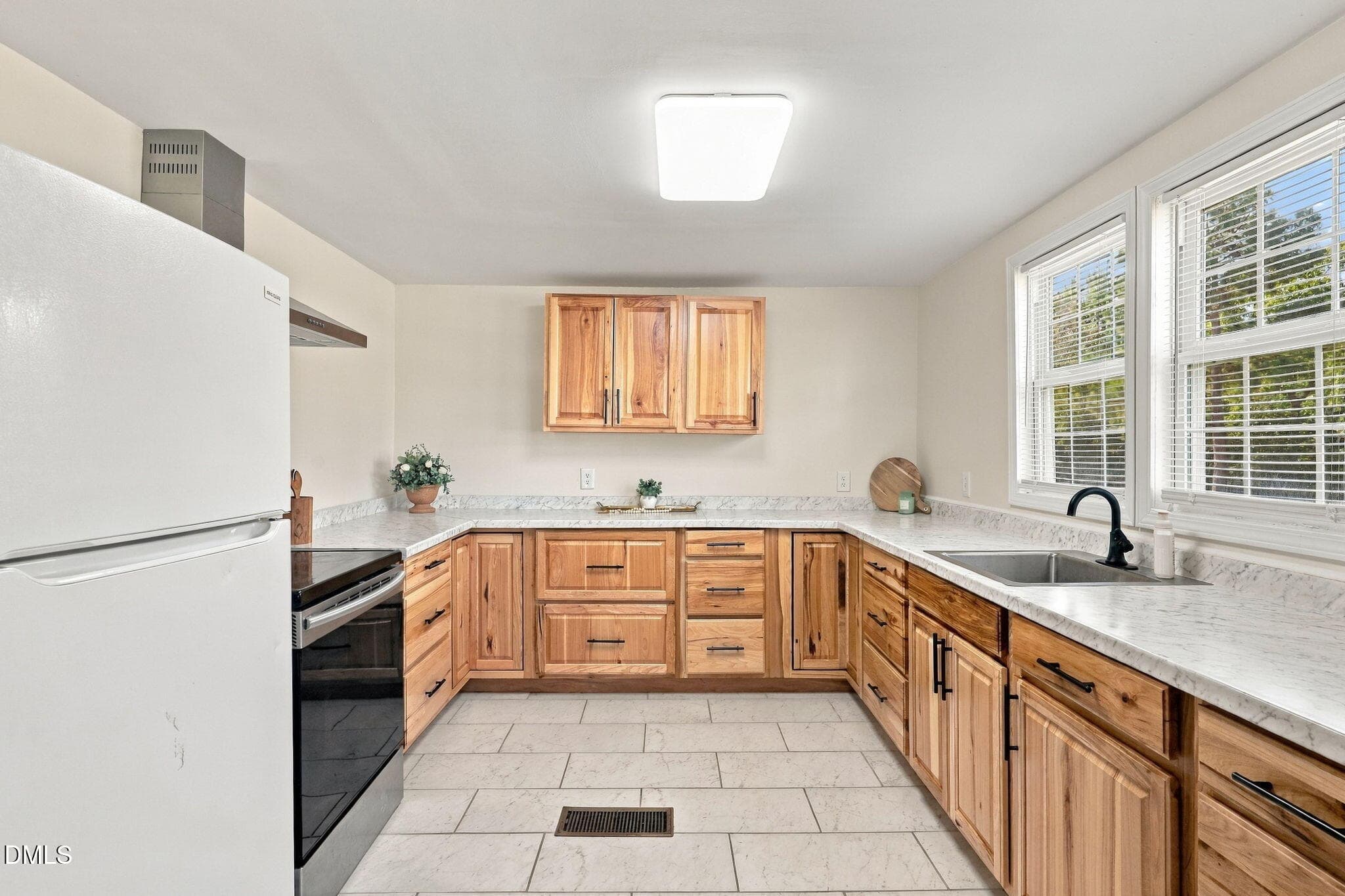 9-web-or-mls-IMG_0077 - 120 Farley Road, Cameron, NC 28326, Cameron