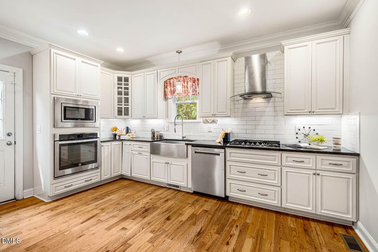 84WMurrayAve-009 - 98 W Murray Avenue, Durham, NC 27704