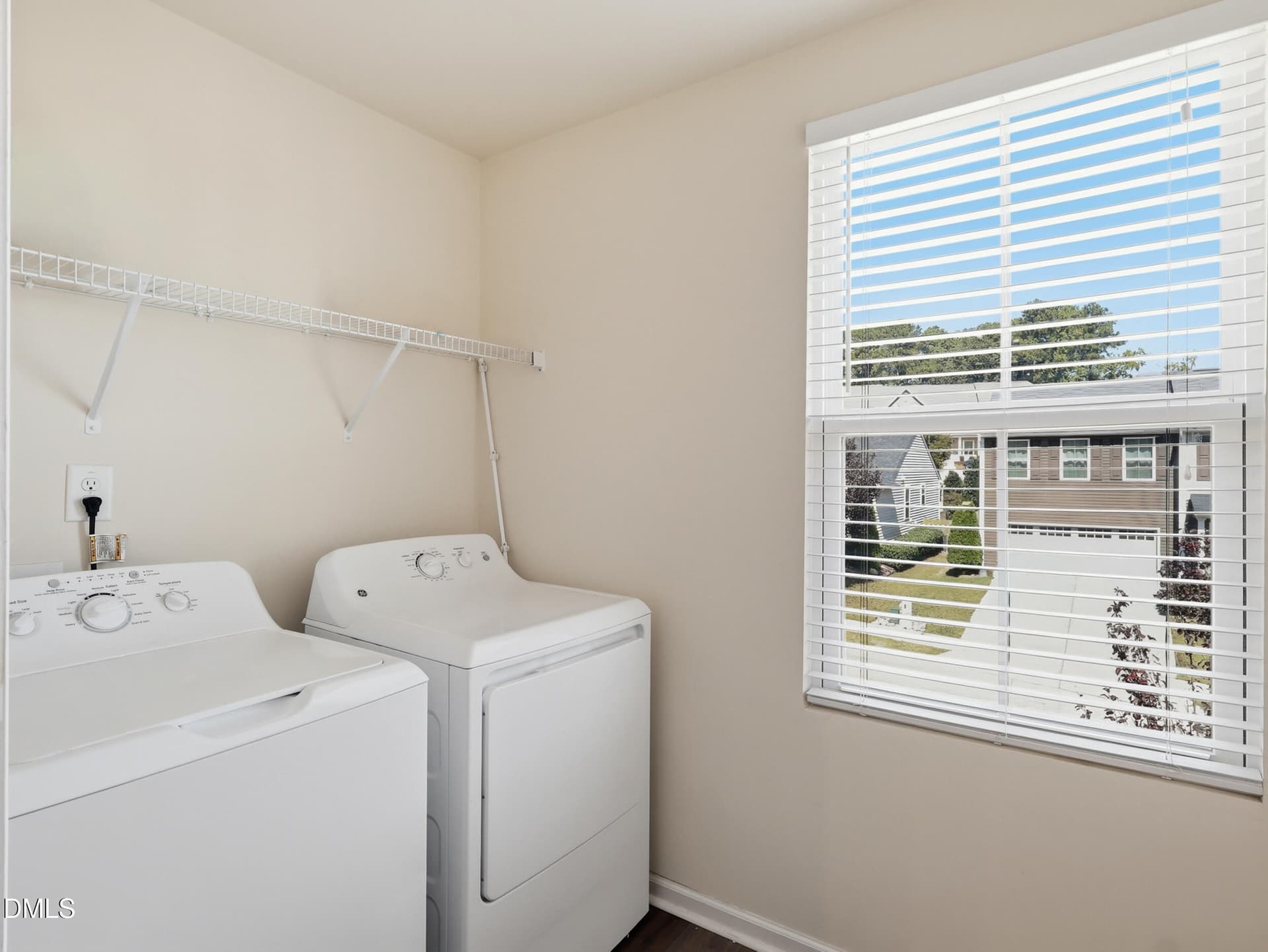 pearce-media-234-fieldspar-ln-20 - 234 Fieldspar Lane, Clayton, NC 27520