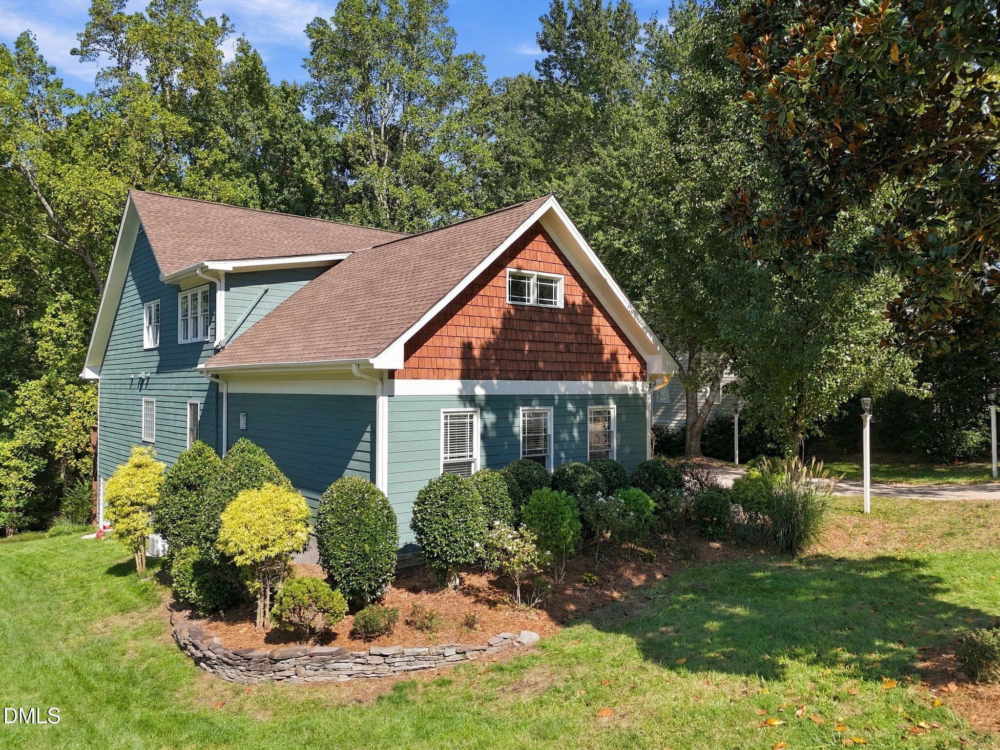 19-side-exterior-landscaping - 904 Hidden Jewel Lane, Wake Forest, NC 27587, Wake Forest