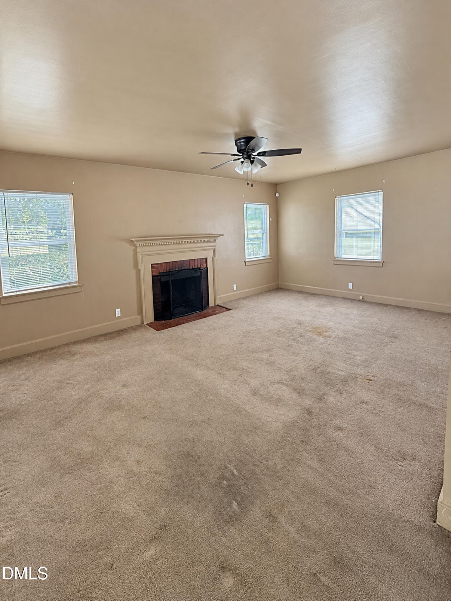 04 - 2705 N Roxboro Street, Durham, NC 27704