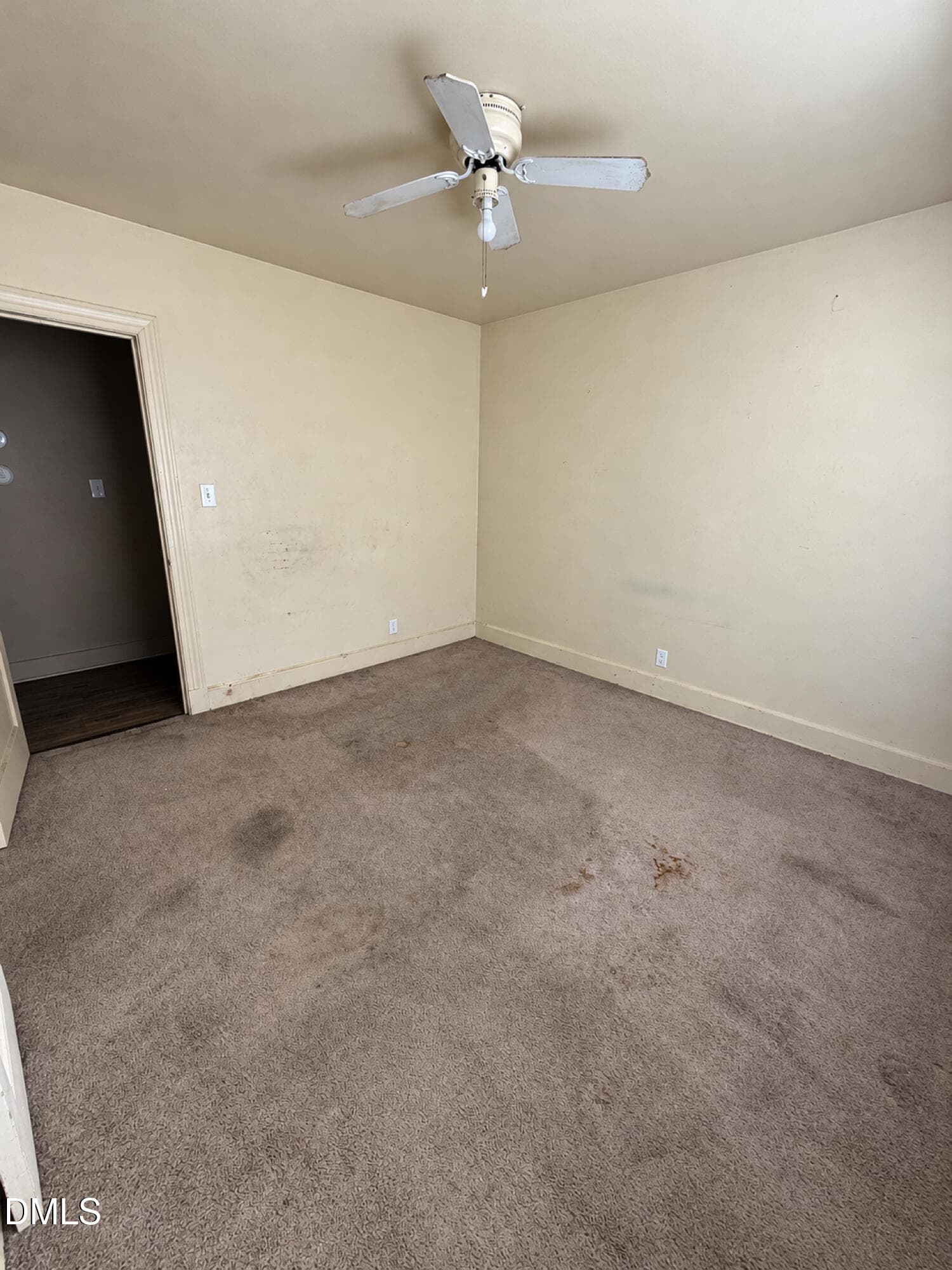 06 - 2705 N Roxboro Street, Durham, NC 27704