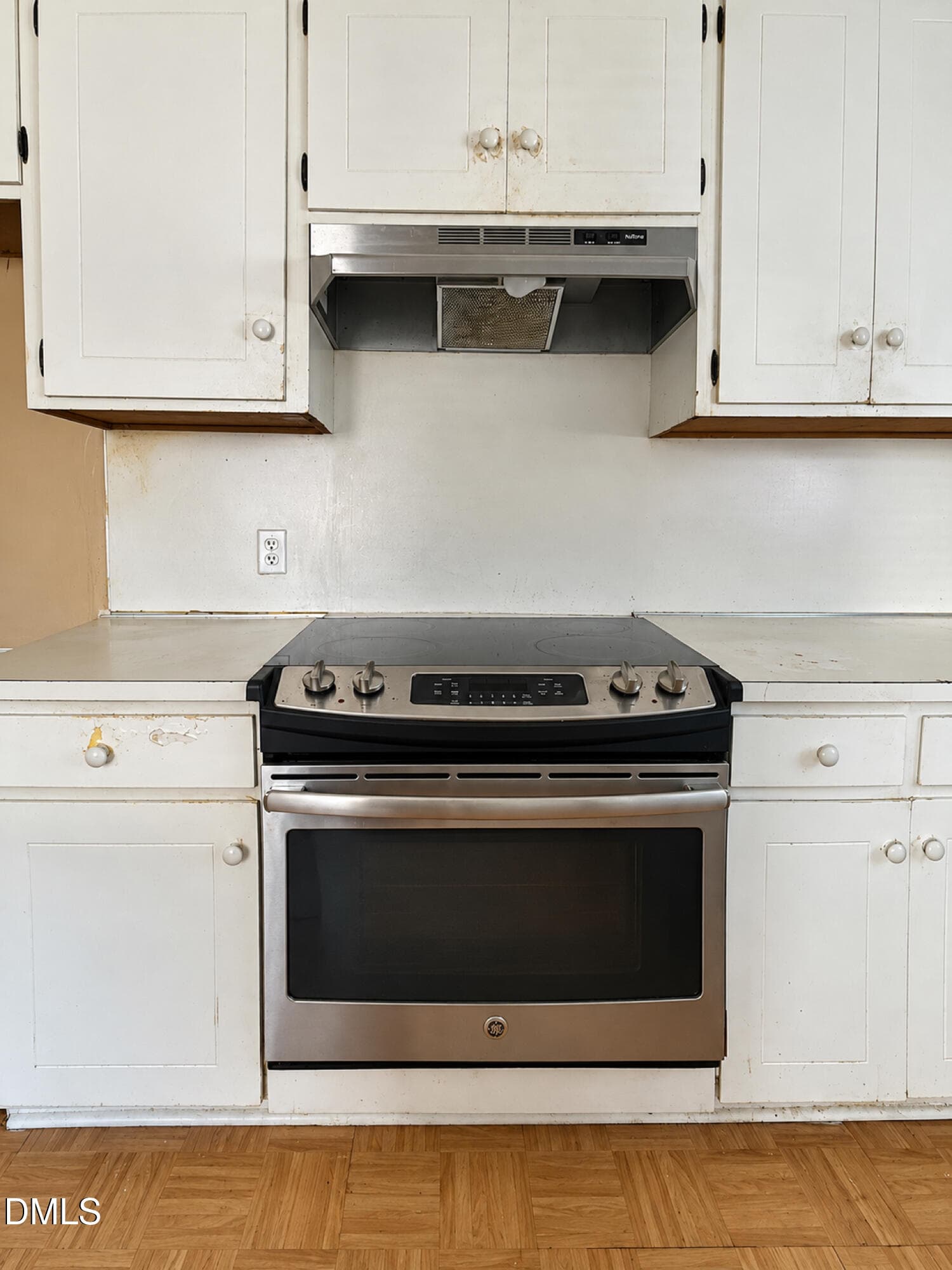 16 - 2705 N Roxboro Street, Durham, NC 27704