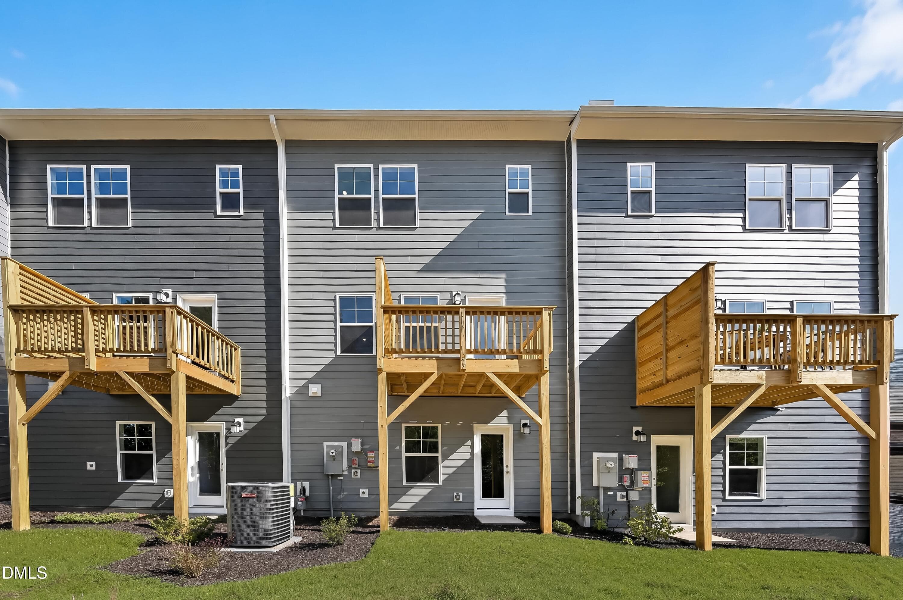 SUN_TownesattheStation_Pic_Westmore-3 - 2865 Foster Woods Drive, Apex, NC 27502