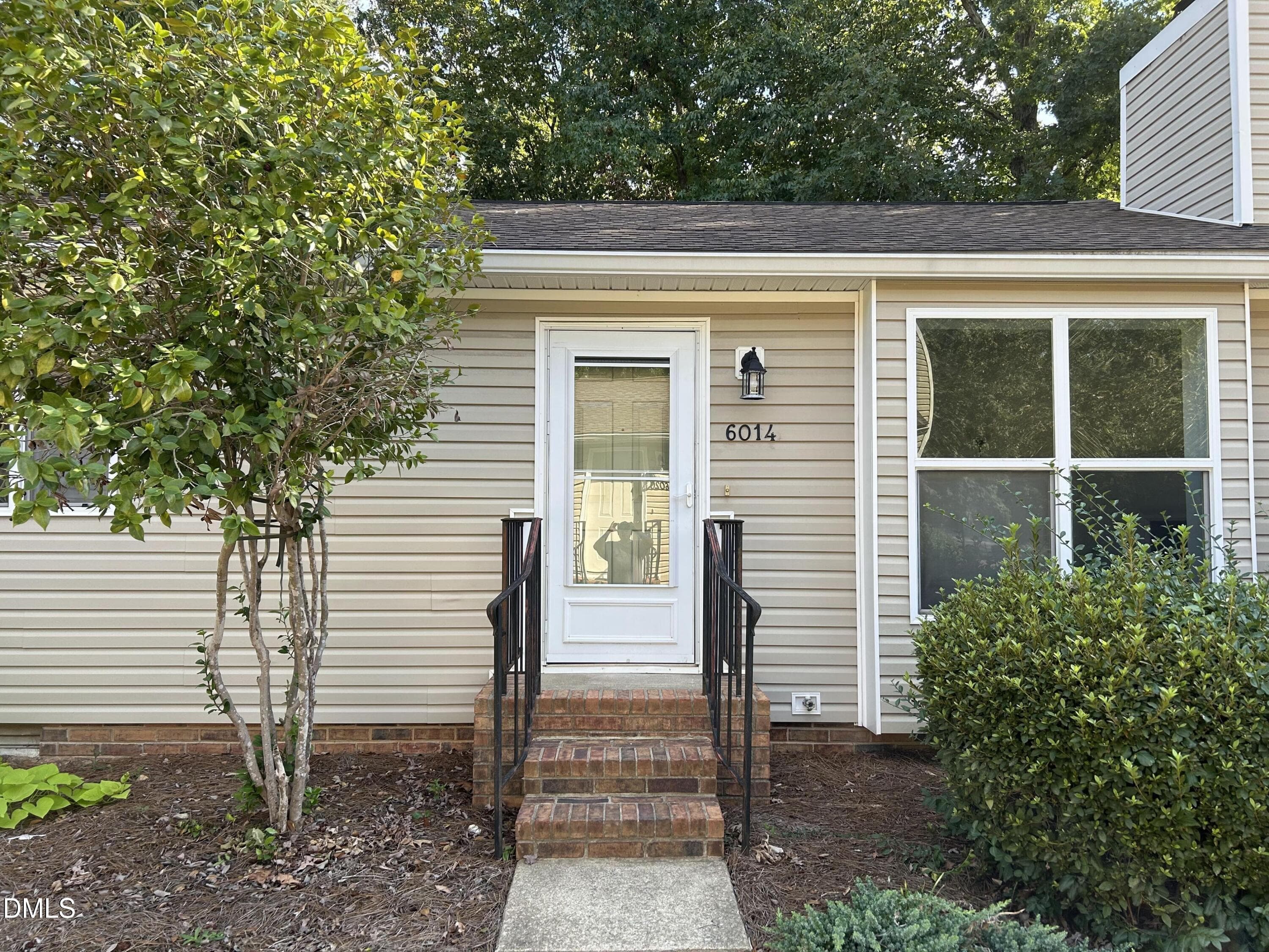 6014 Farm Gate Road, Raleigh, NC 27606