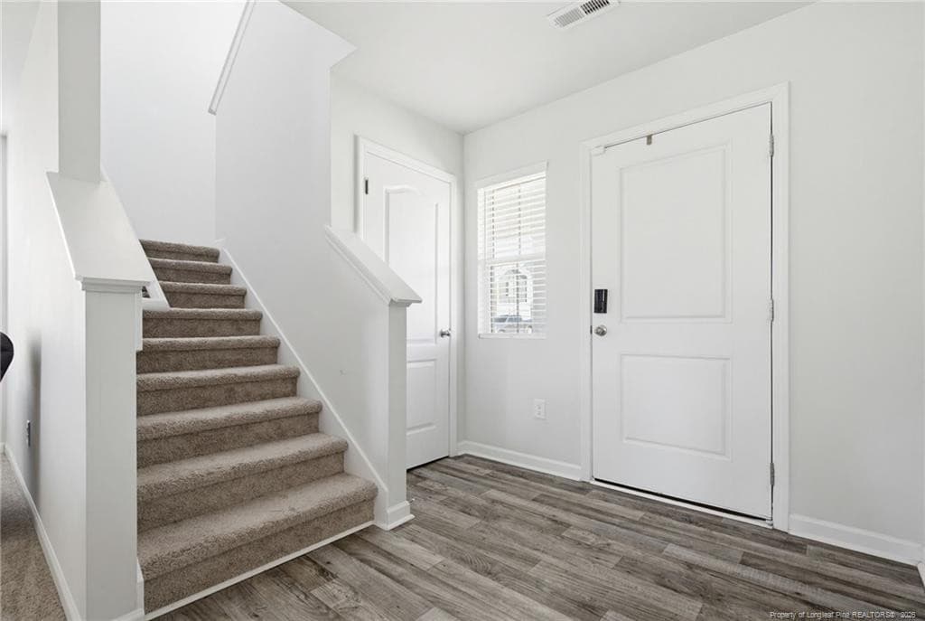 Photo 4 - 913 Sapphire Stone Lane, Hope Mills, NC 28348