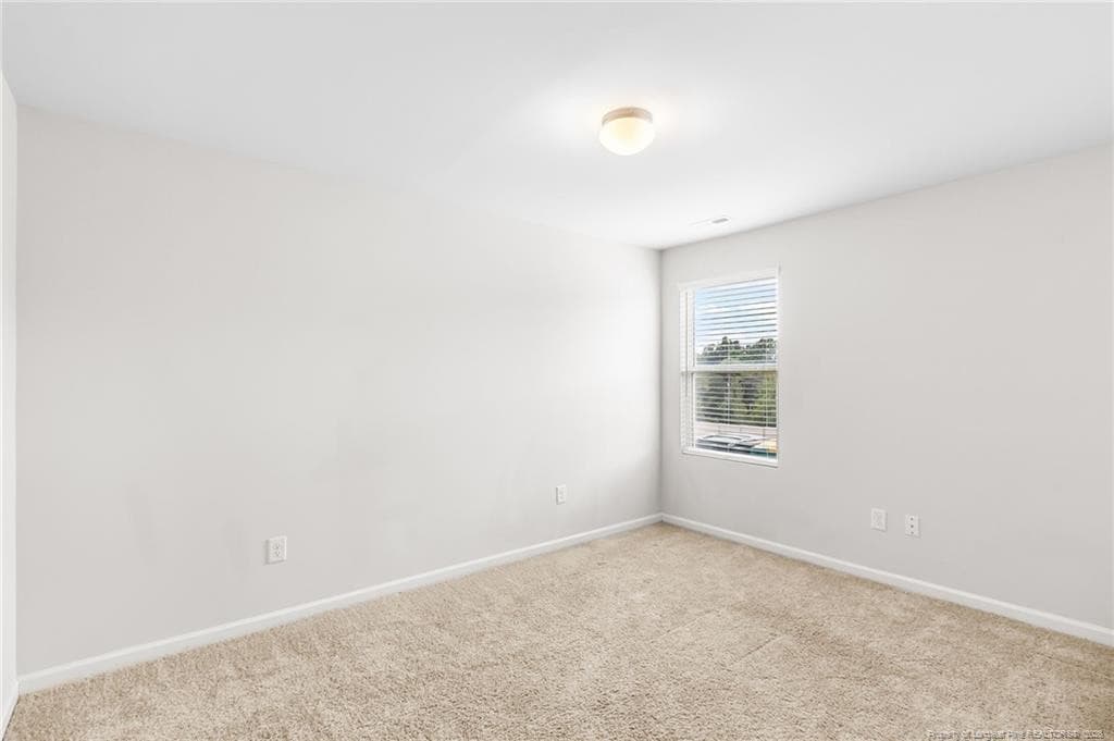Photo 25 - 913 Sapphire Stone Lane, Hope Mills, NC 28348