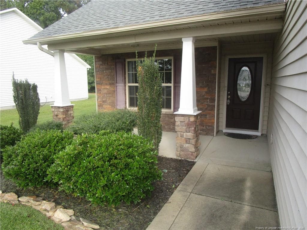 Photo 5 - 1164 Saint Johns Loop, Raeford, NC 28376