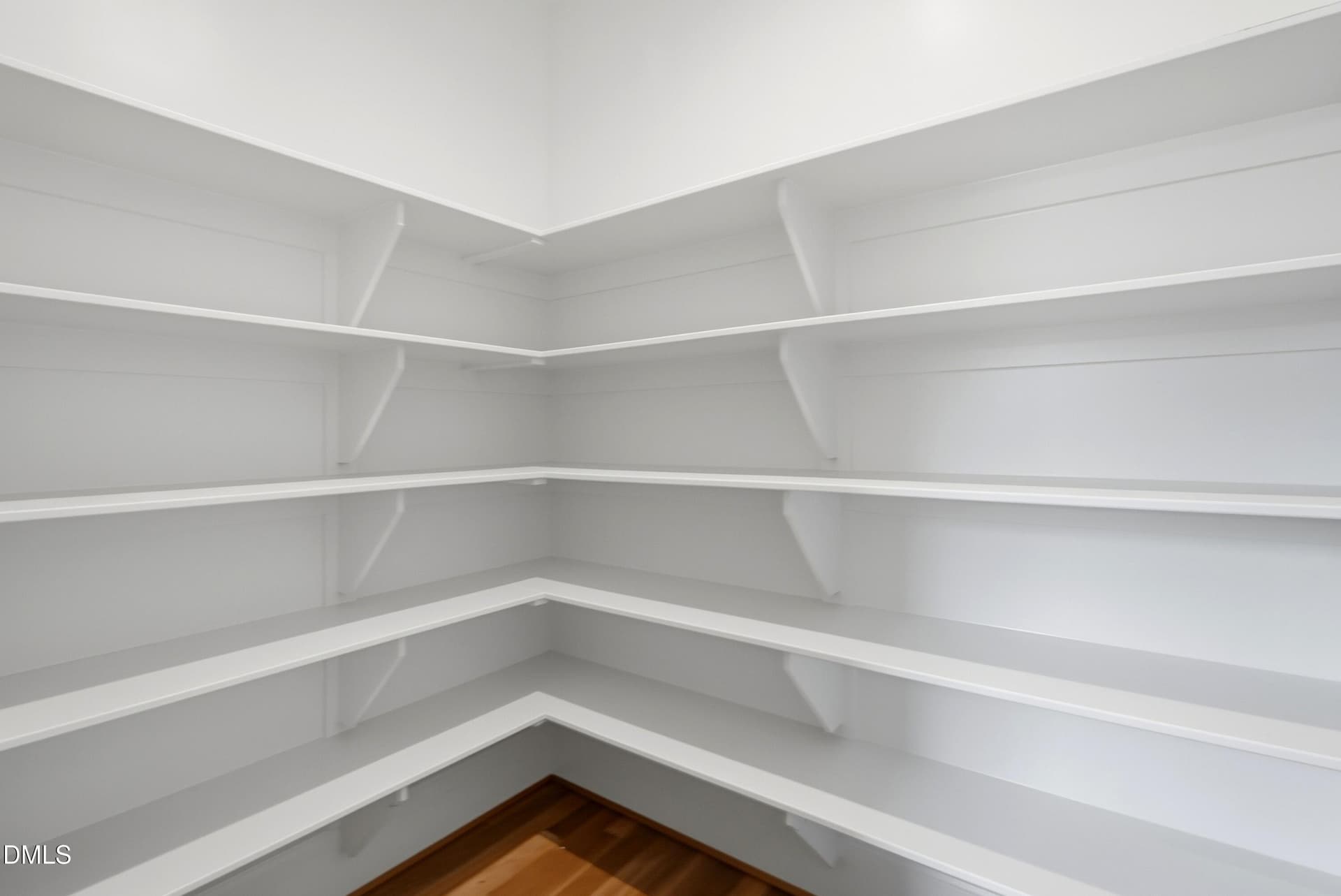 Walk-In Pantry - 514 S Harrison Avenue, Cary, NC 27511