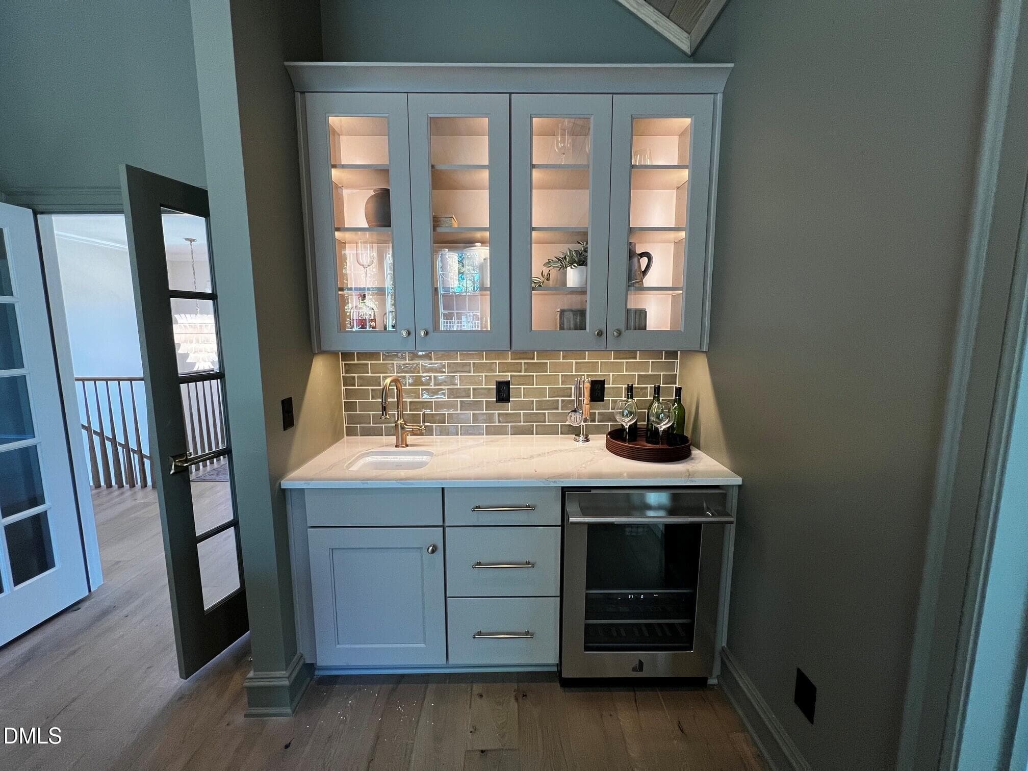 rec room wet bar - 1104 Oldfourth Lane, Durham, NC 27707